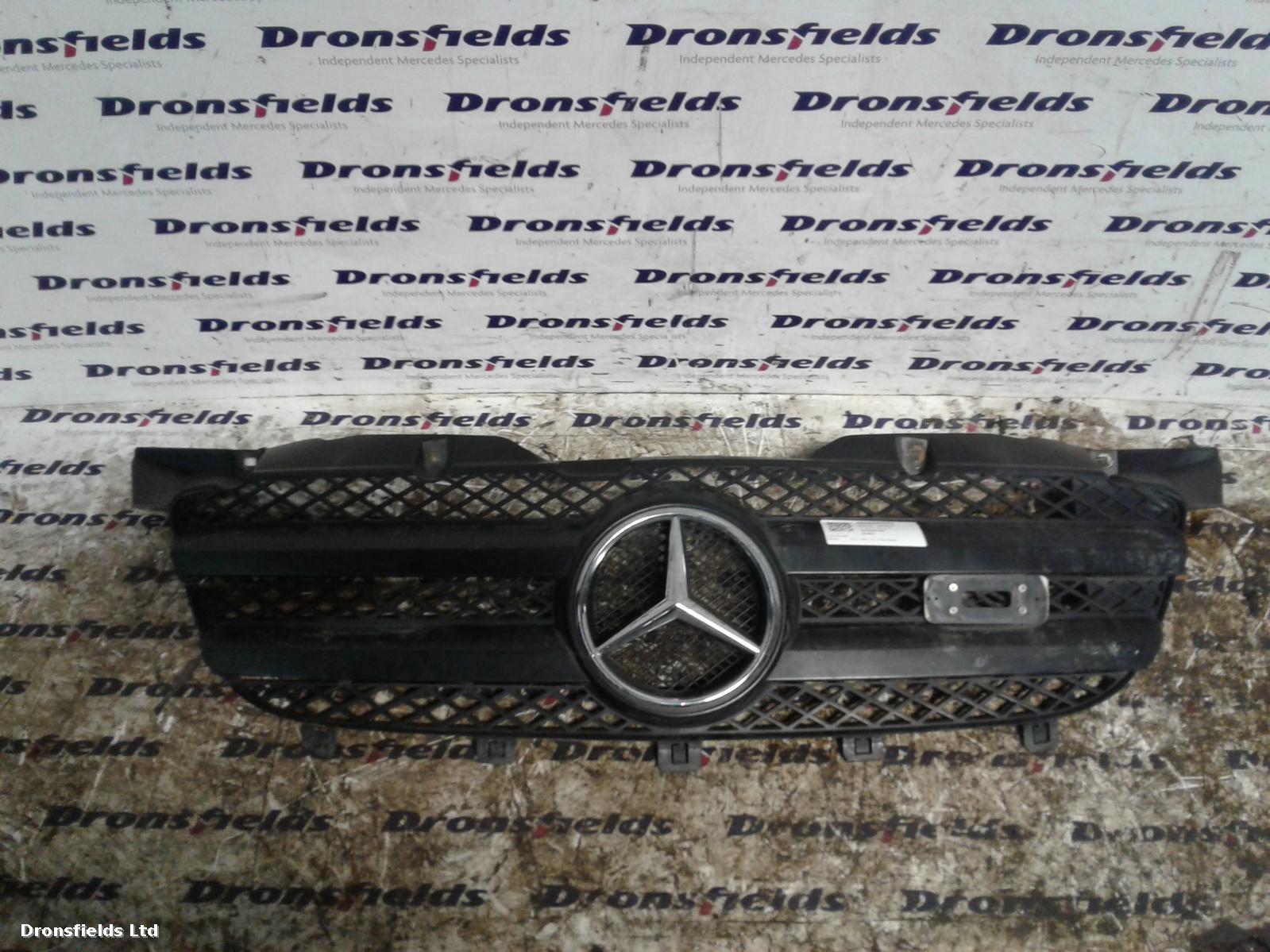 View Auto part Grille Mercedes Sprinter 2011