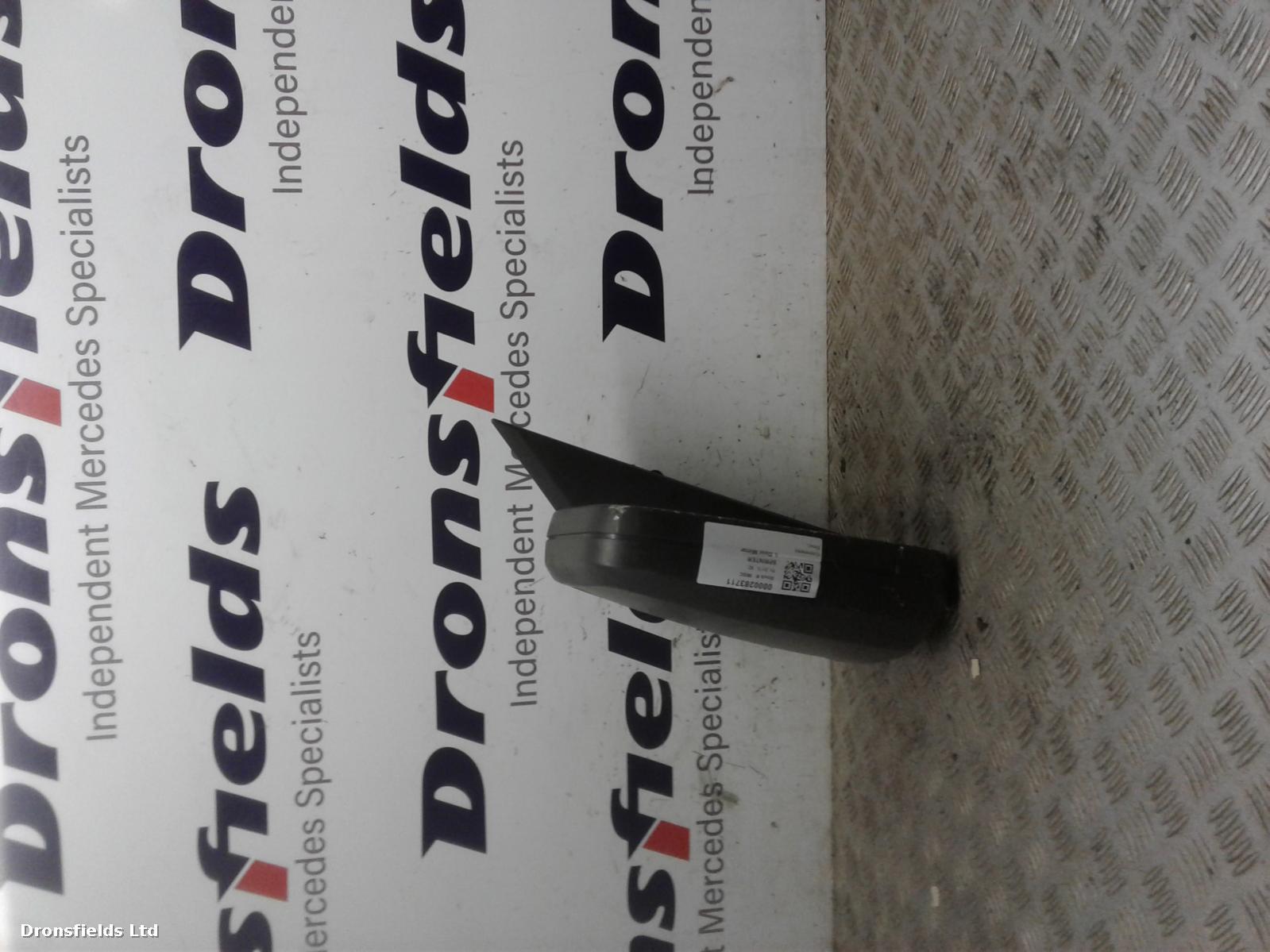 View Auto part L Door Mirror Mercedes Sprinter 2015
