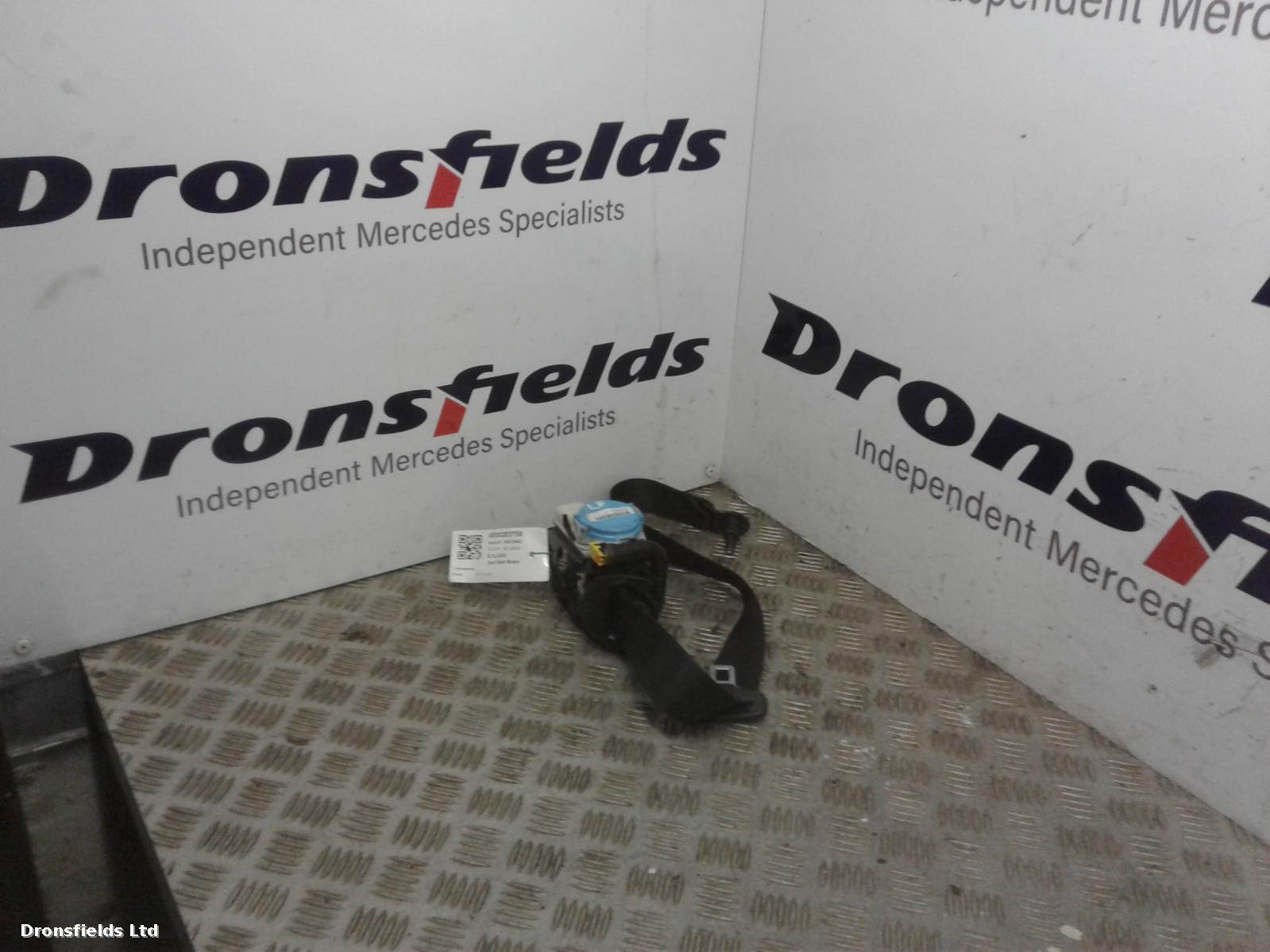 View Auto part Seat Belt Motor Mercedes B Class 2012