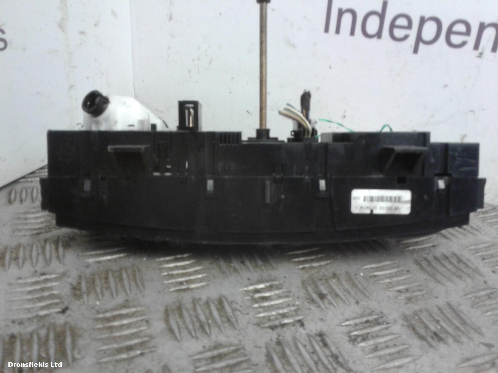 View Auto part Heater/AC Controller Mercedes Sprinter 2015