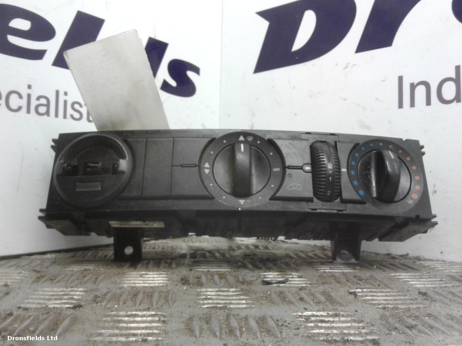 View Auto part Heater/AC Controller Mercedes Sprinter 2015