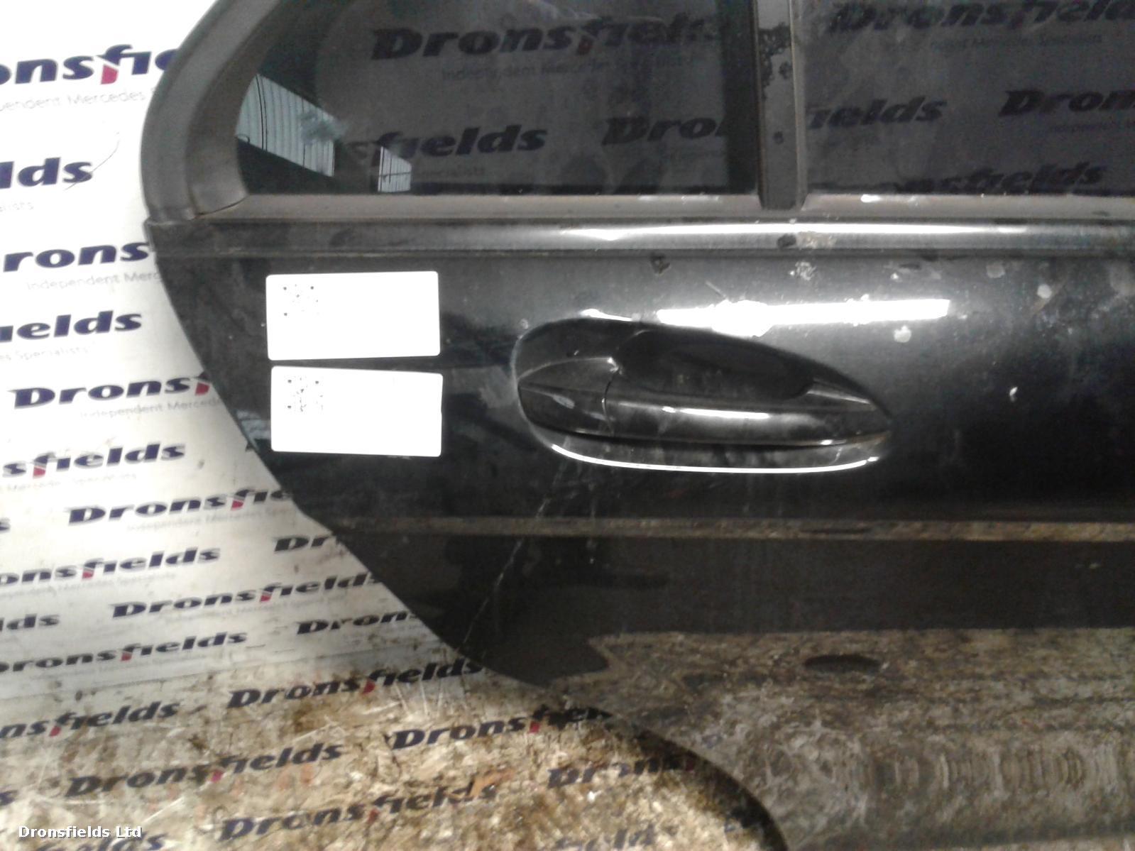 View Auto part R Rear Door Mercedes C Class 2011