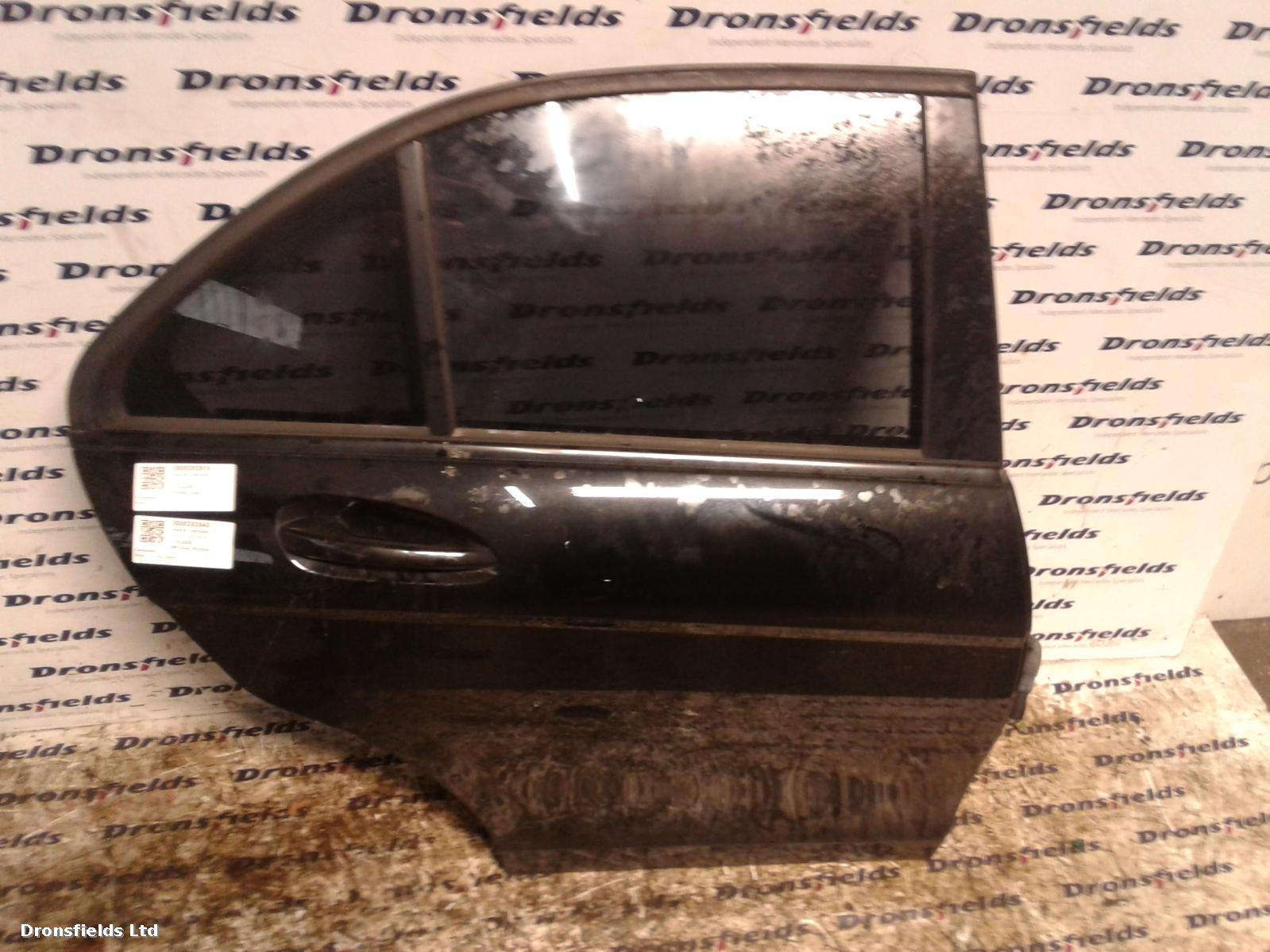 View Auto part R Rear Door Mercedes C Class 2011