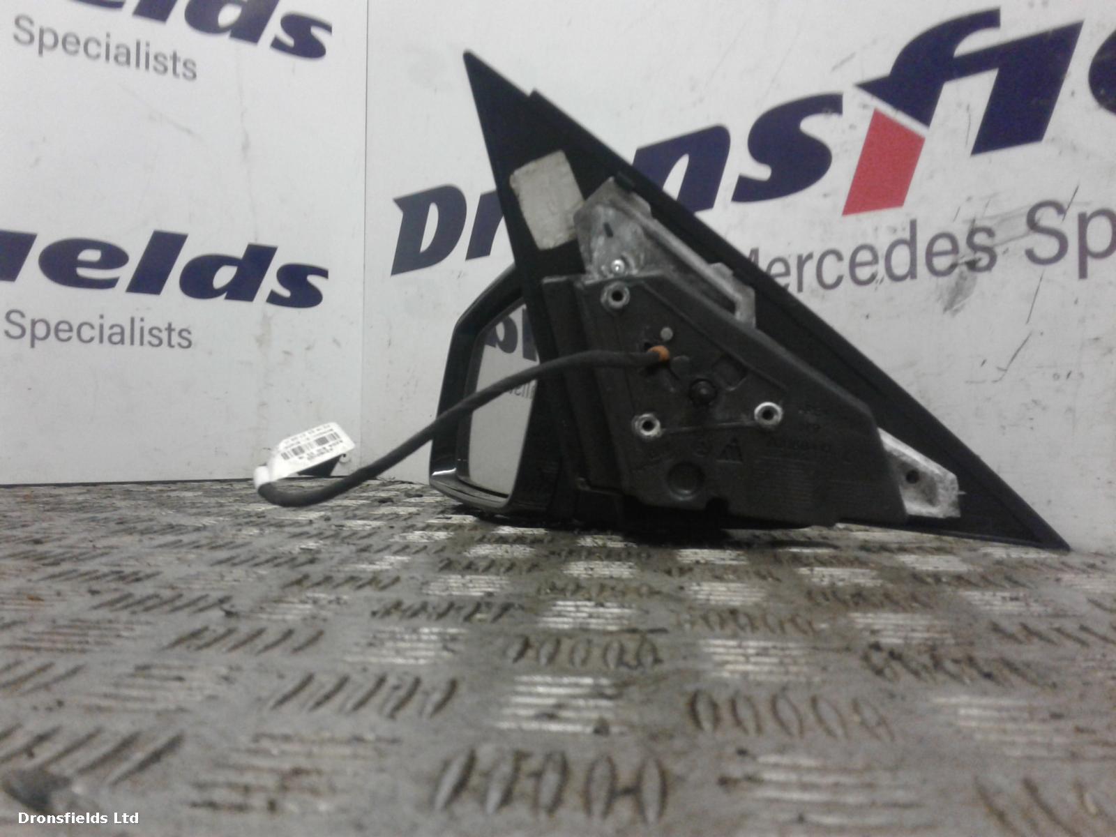 View Auto part R Door Mirror Mercedes C Class 2011