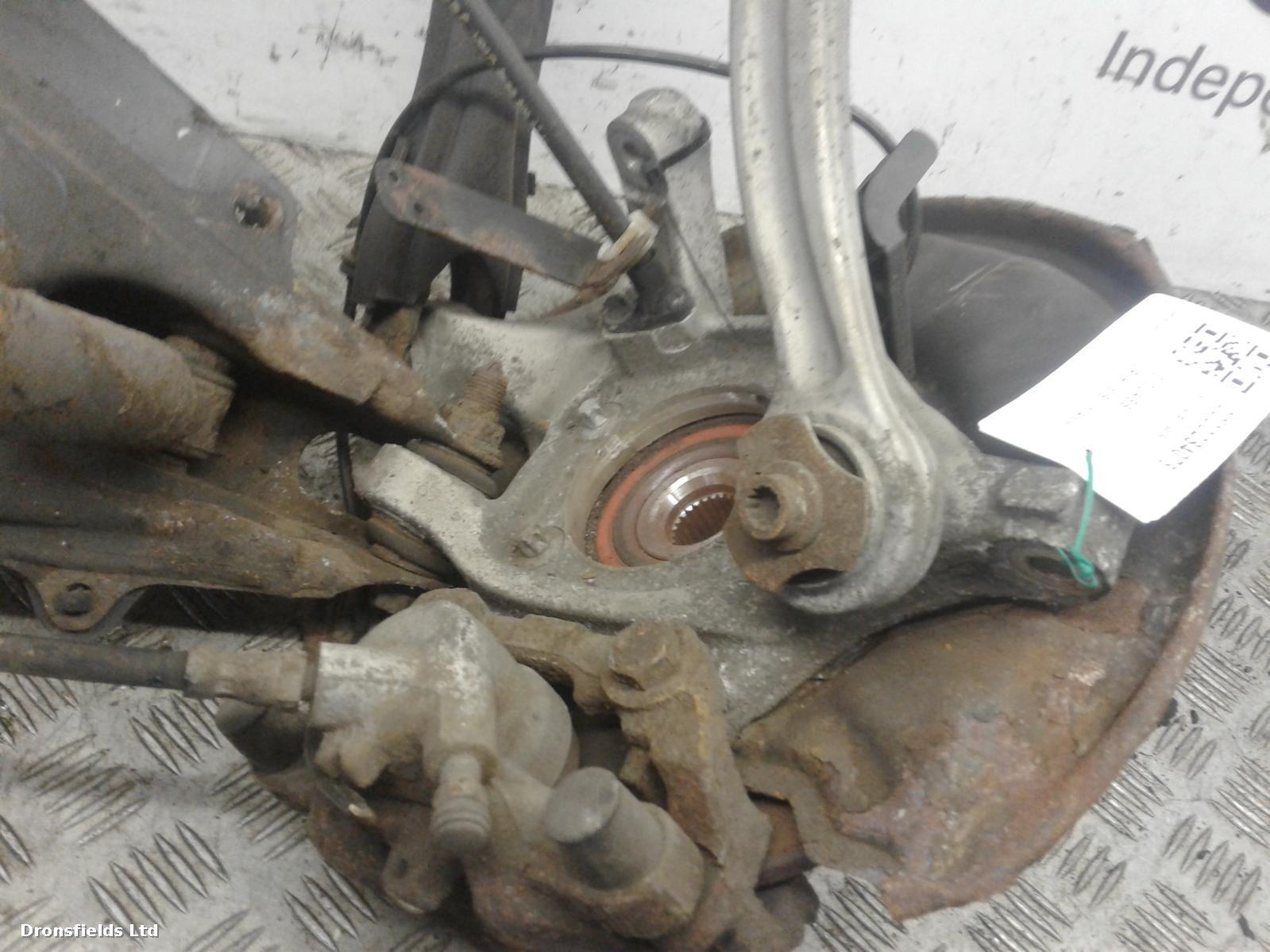 View Auto part LR Hub/Stub Axle Assembly Mercedes C Class 2008