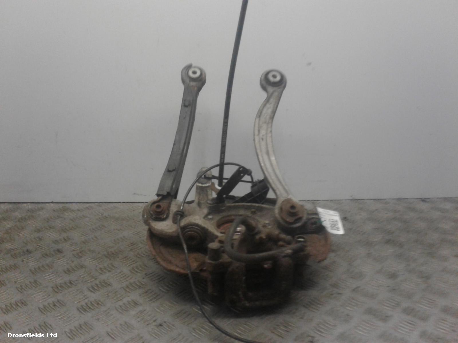 View Auto part LR Hub/Stub Axle Assembly Mercedes C Class 2008