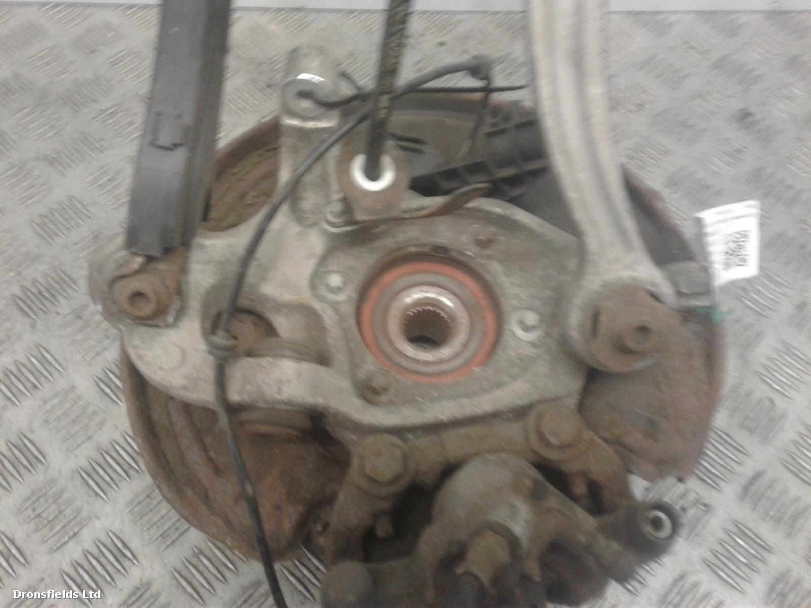 View Auto part LR Hub/Stub Axle Assembly Mercedes C Class 2008