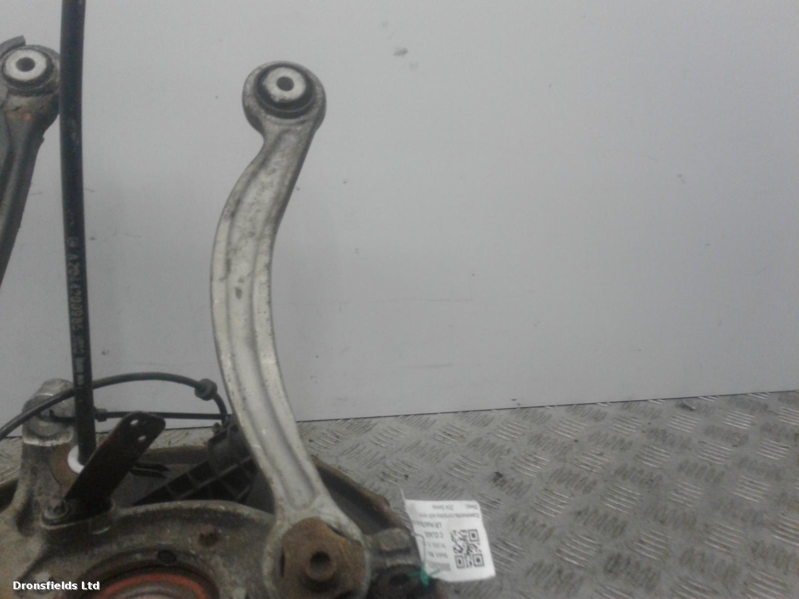 View Auto part LR Hub/Stub Axle Assembly Mercedes C Class 2008