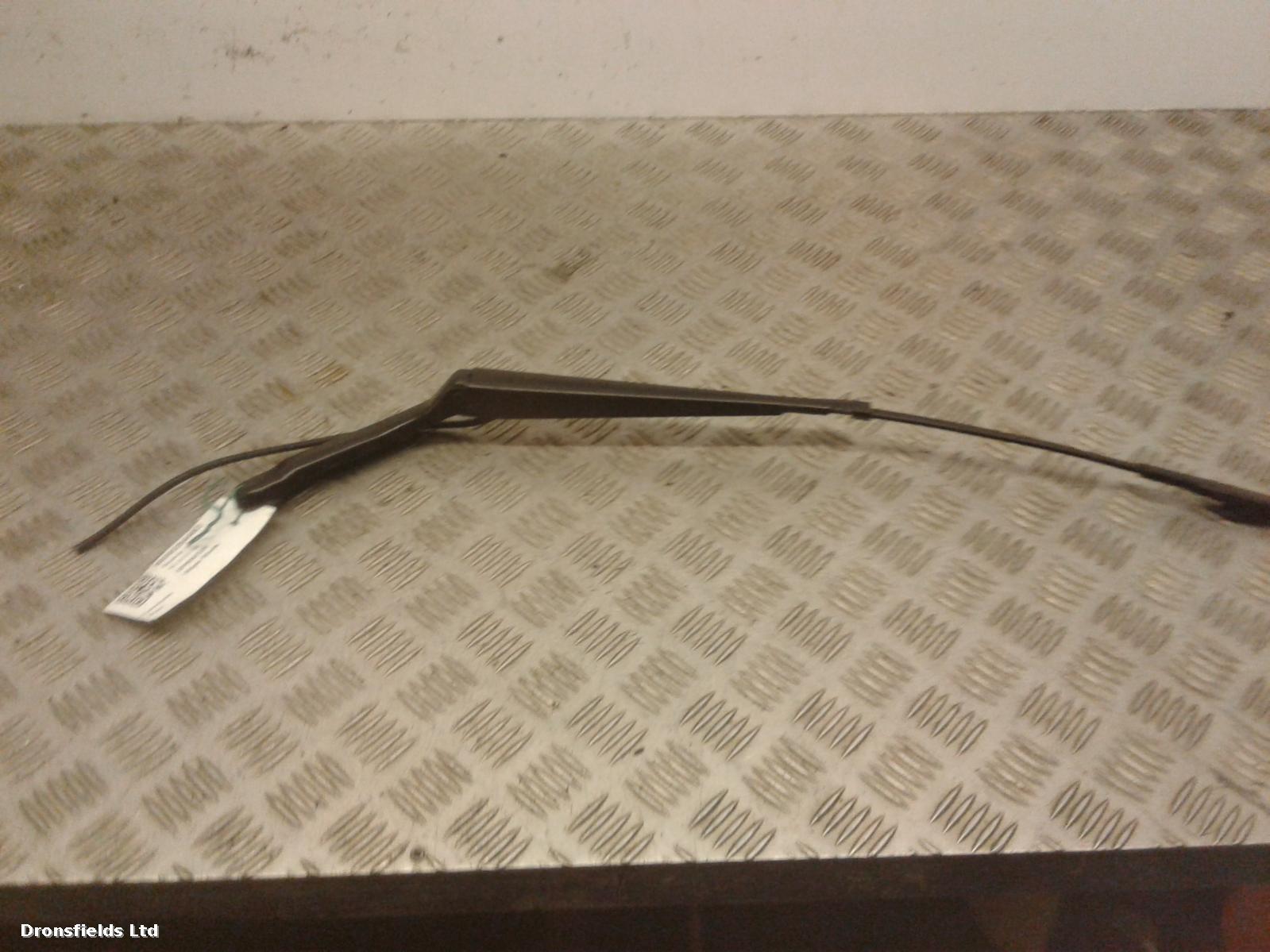 View Auto part Wiper Blade Mercedes Sprinter 2010
