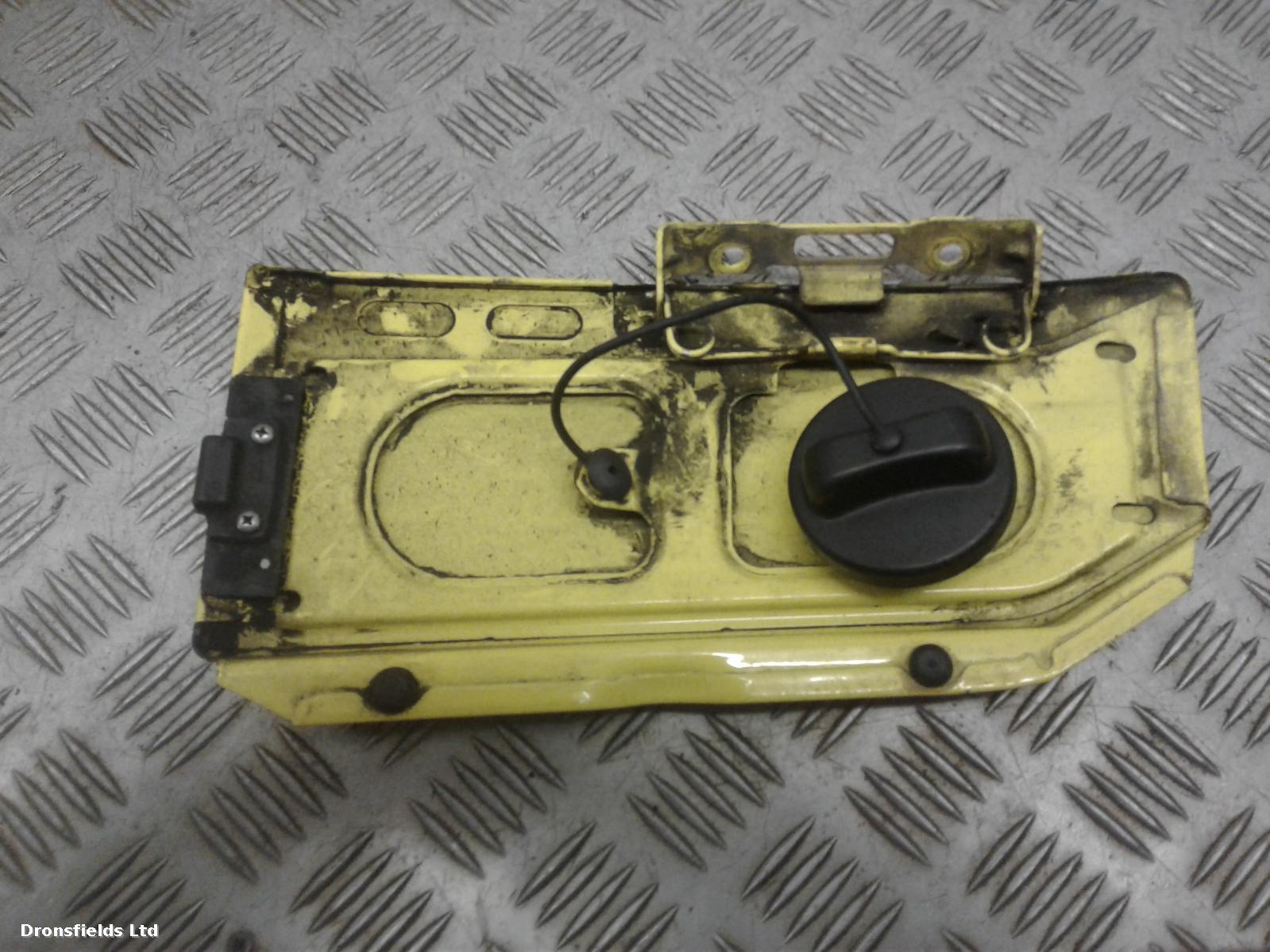 View Auto part Fuelcap Mercedes Sprinter 2010