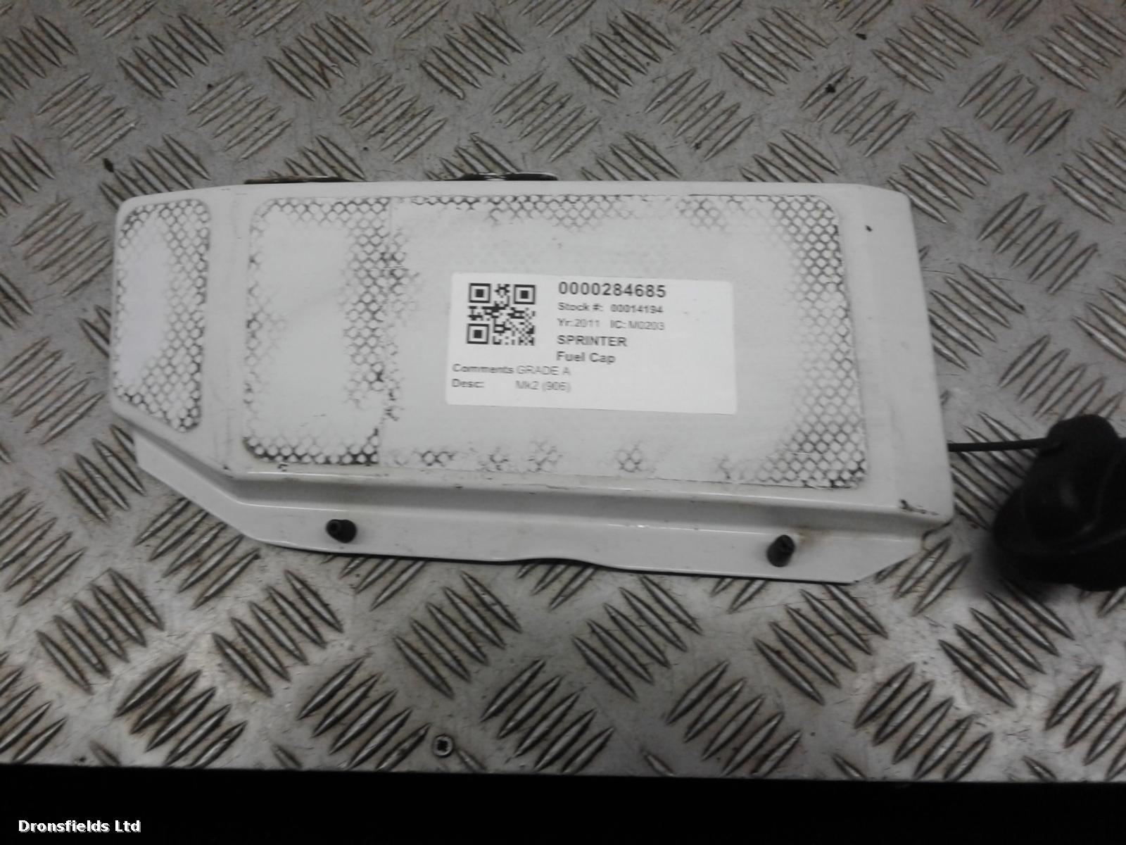View Auto part Fuelcap Mercedes Sprinter 2011