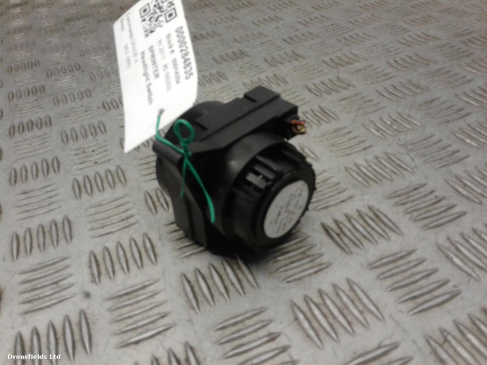 View Auto part Headlight Switch Mercedes Sprinter 2011