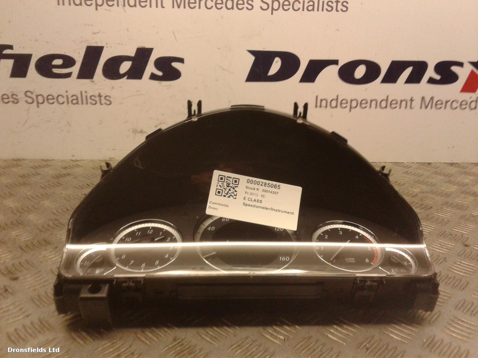 View Auto part Speedometer Mercedes E Class 2013