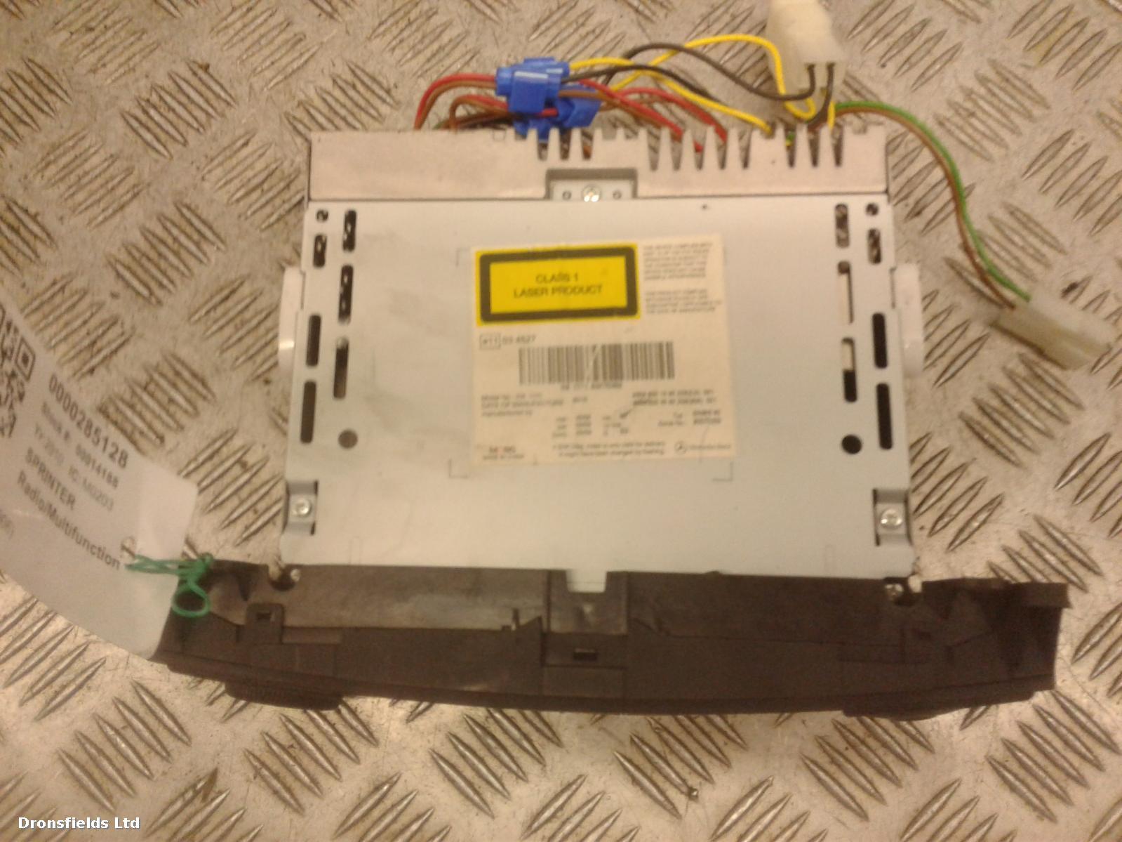 View Auto part Radio Display Mercedes Sprinter 2010