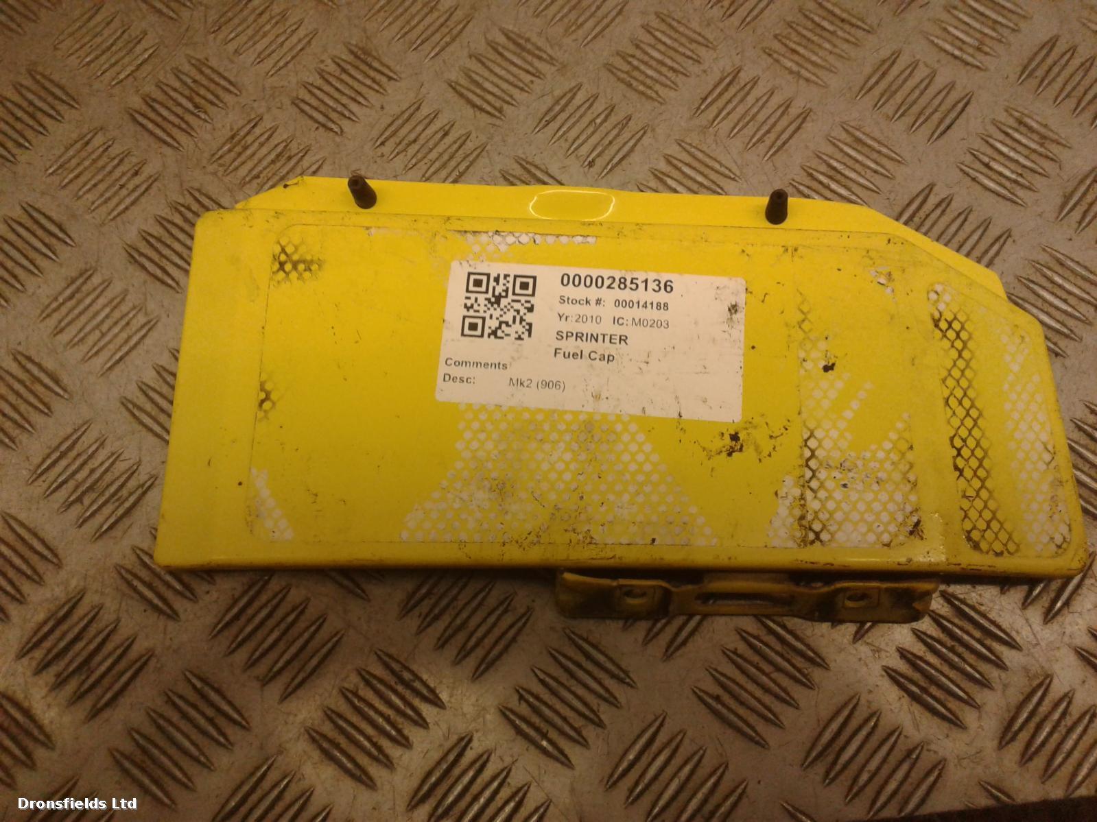 View Auto part Fuelcap Mercedes Sprinter 2010