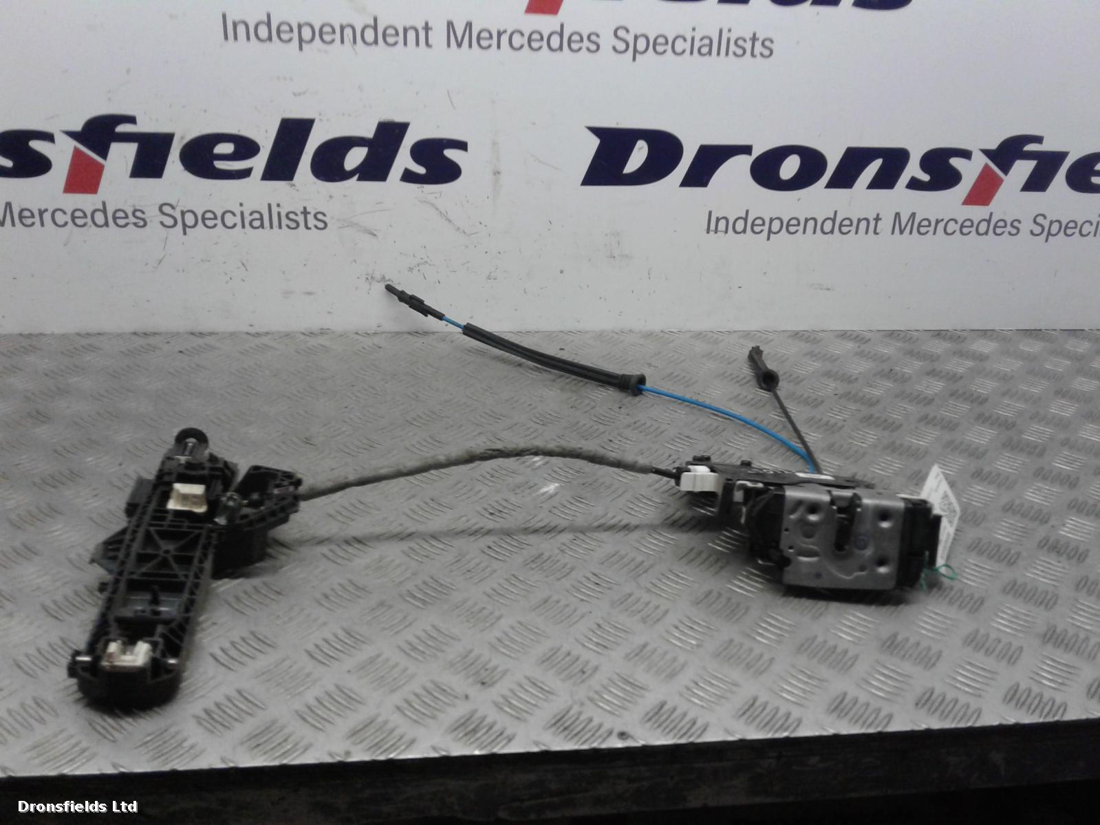 View Auto part Door Lock Assembly Mercedes E Class 2012