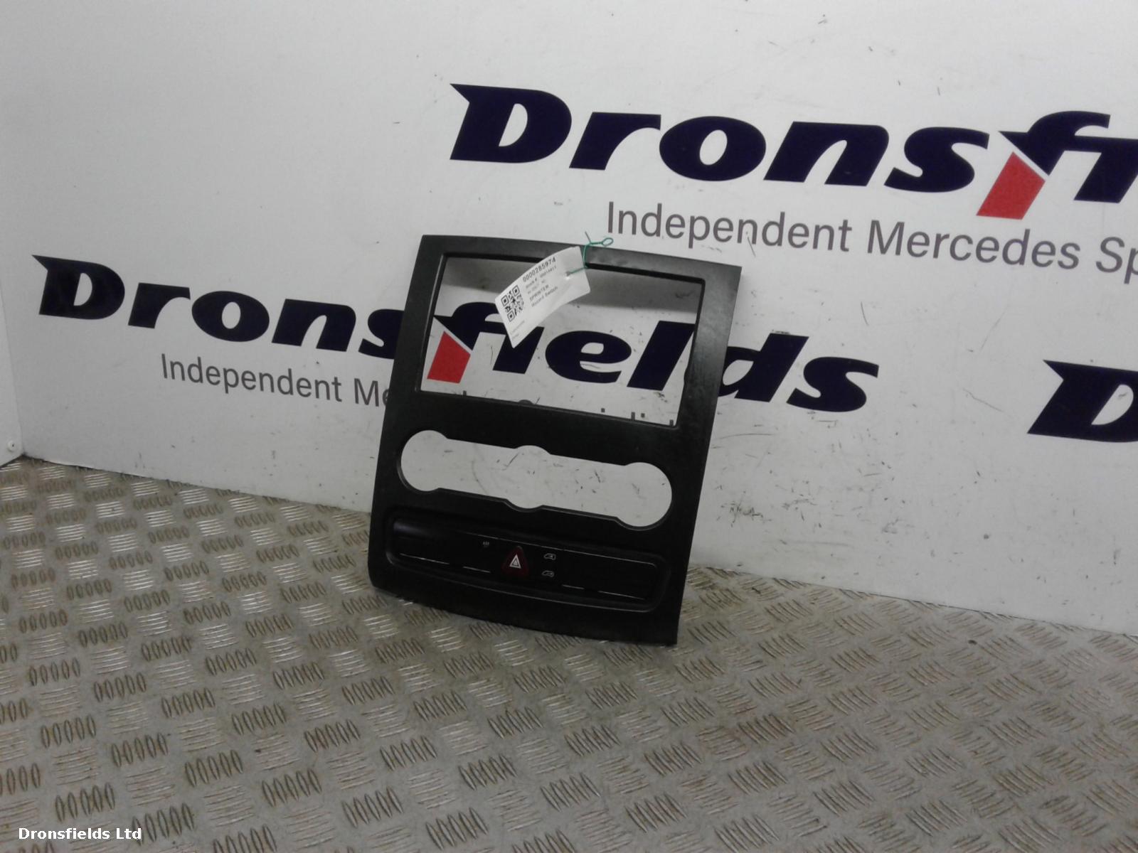 View Auto part Hazard Switch Mercedes Sprinter 2007