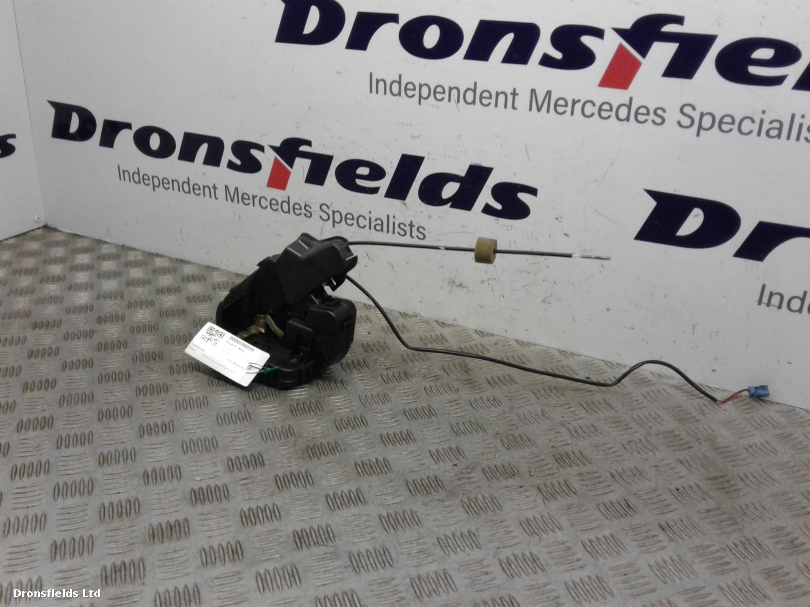 View Auto part Door Lock Assembly Mercedes C Class 2003