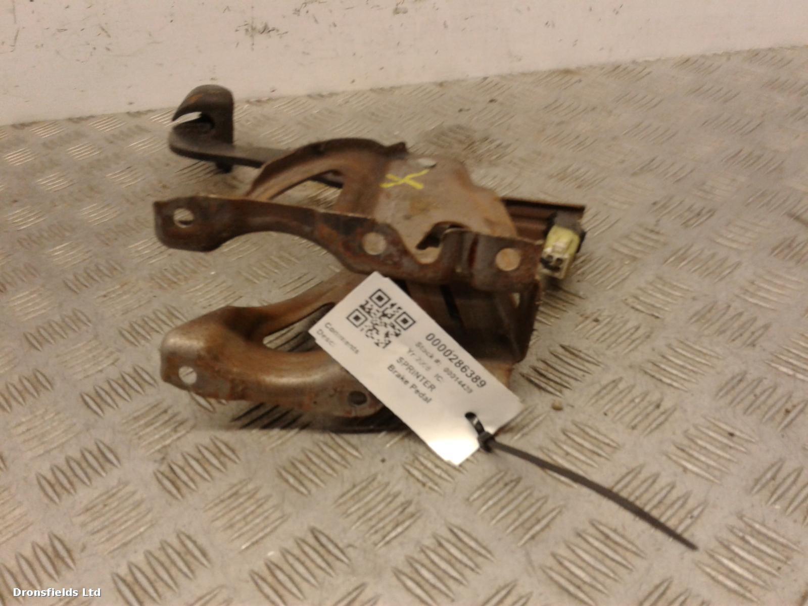 View Auto part Brake Pedal Mercedes Sprinter 2008