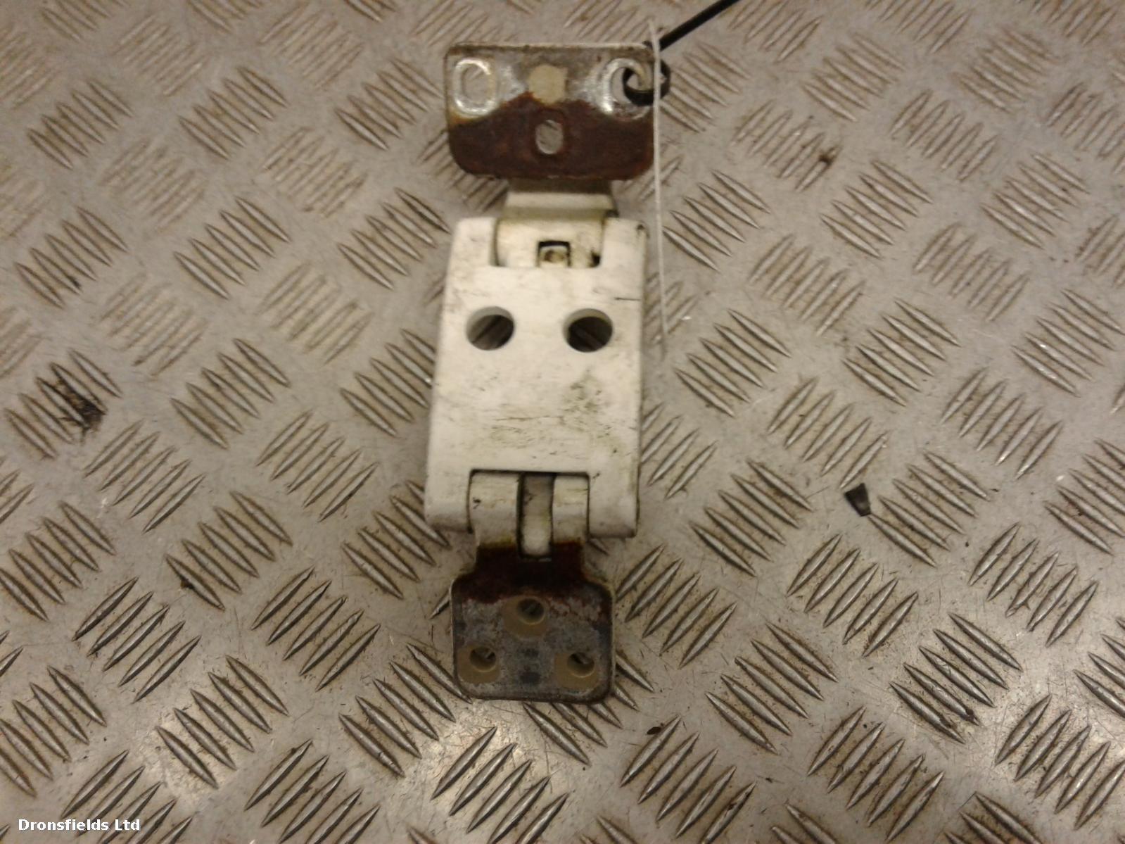 View Auto part Door Hinge Mercedes Sprinter 2008
