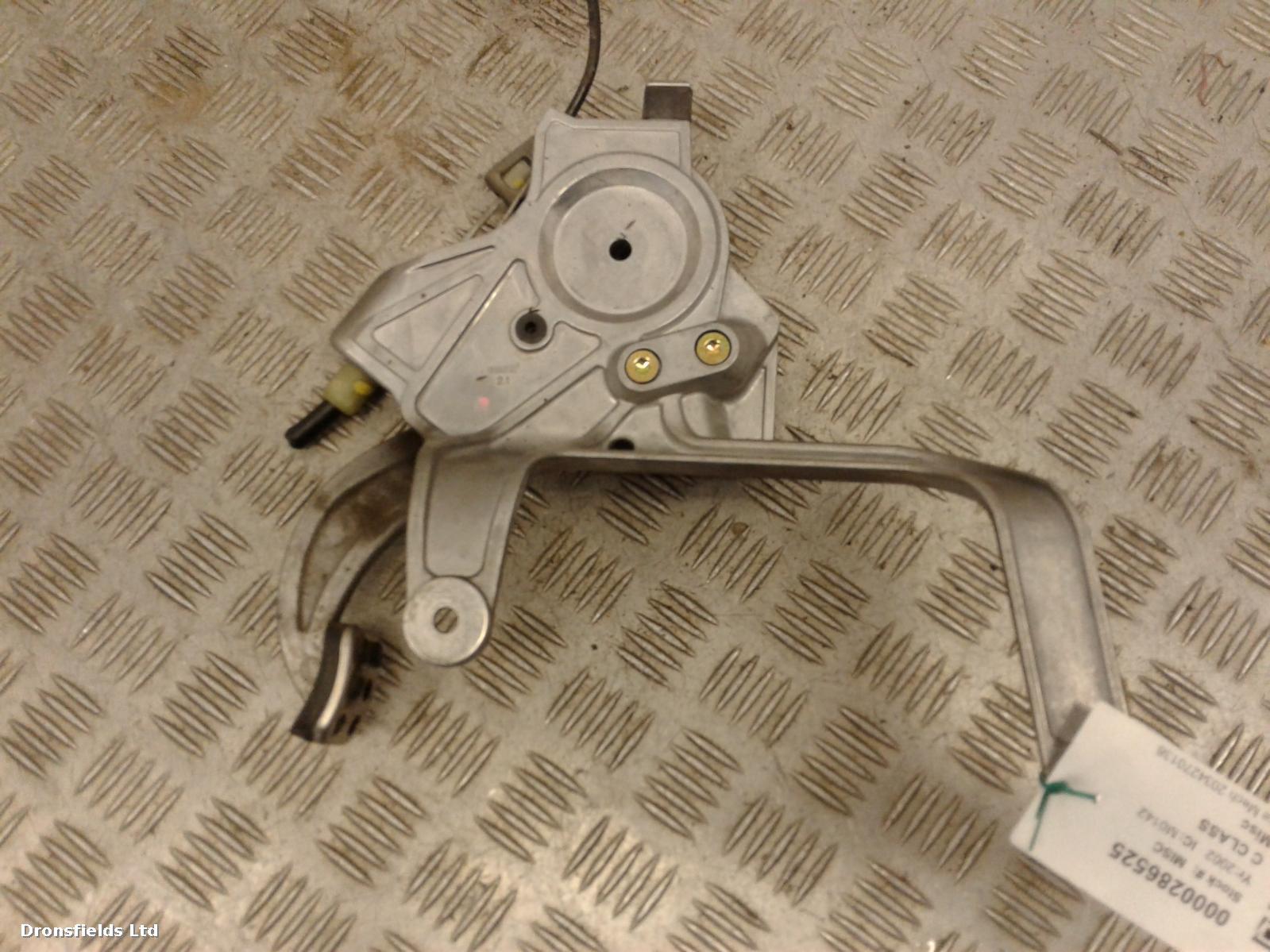 View Auto part Misc Mercedes C Class 2002