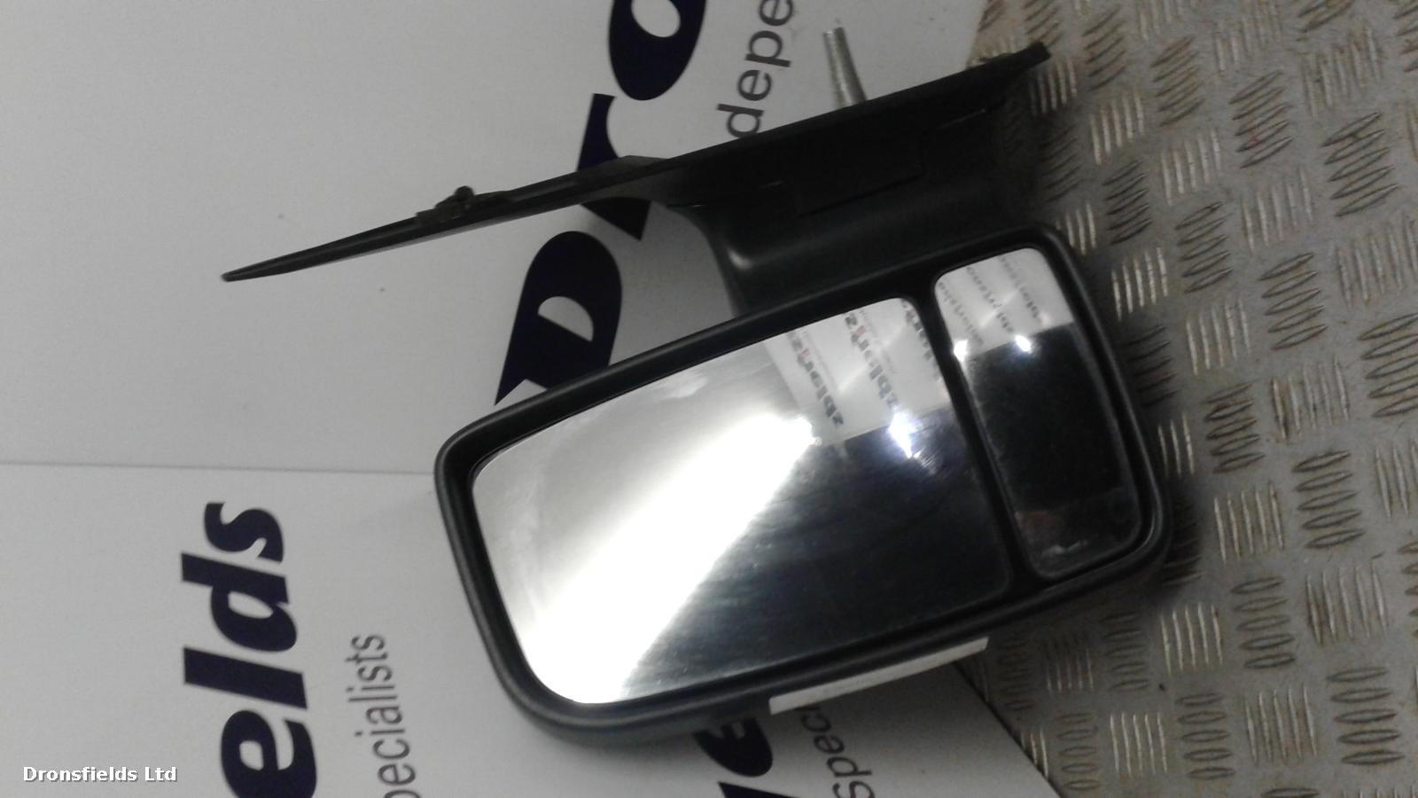 View Auto part L Door Mirror Mercedes Sprinter 2016