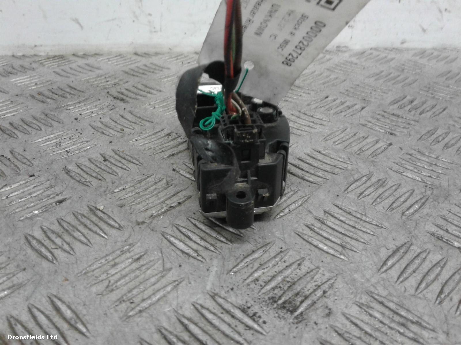 View Auto part Heater Rheostat Mercedes Sprinter 2021