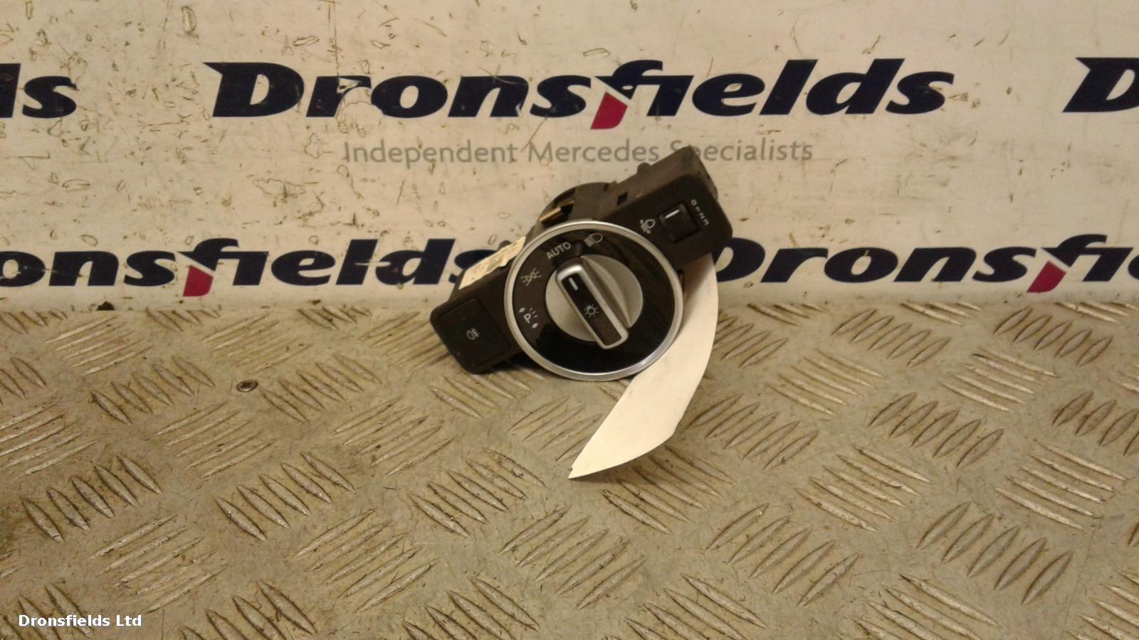 View Auto part Headlight Switch Mercedes B Class 2013