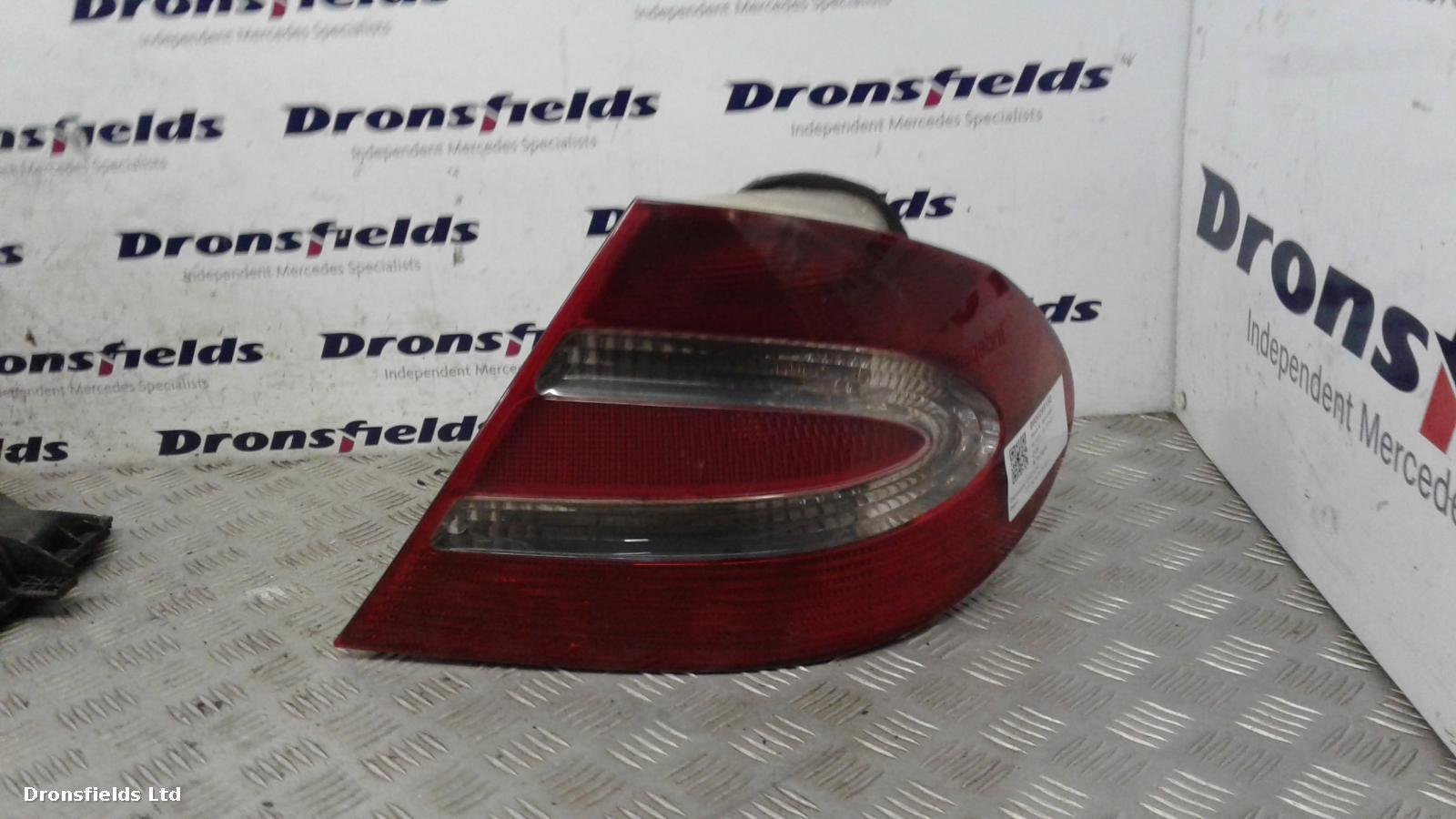 View Auto part R Taillight Mercedes Clk 2005