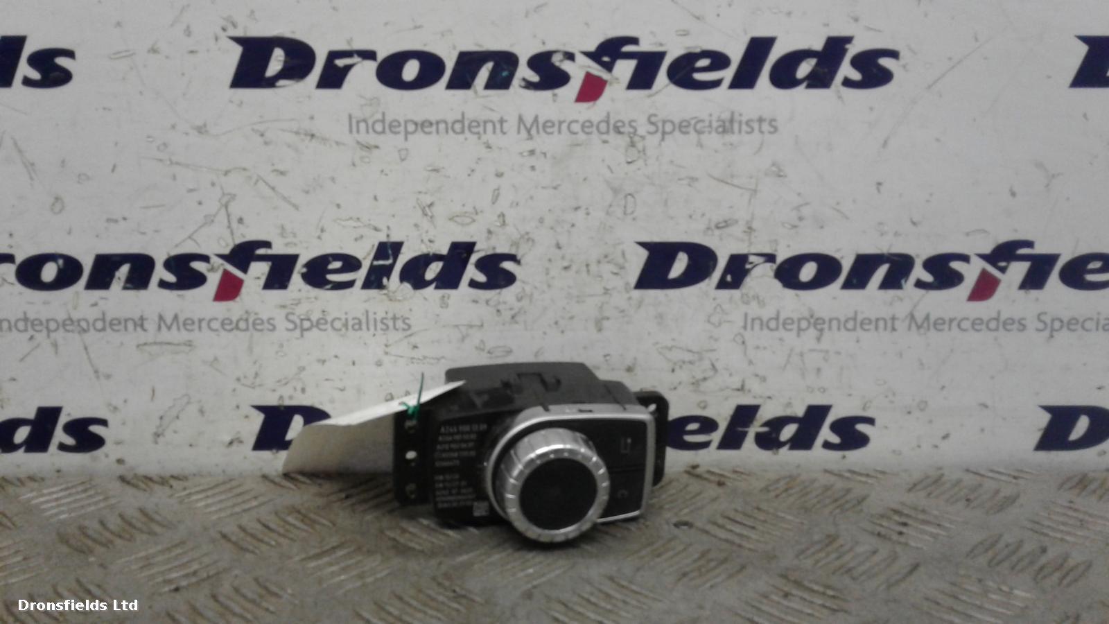 View Auto part Misc Switch Mercedes Cla 2014