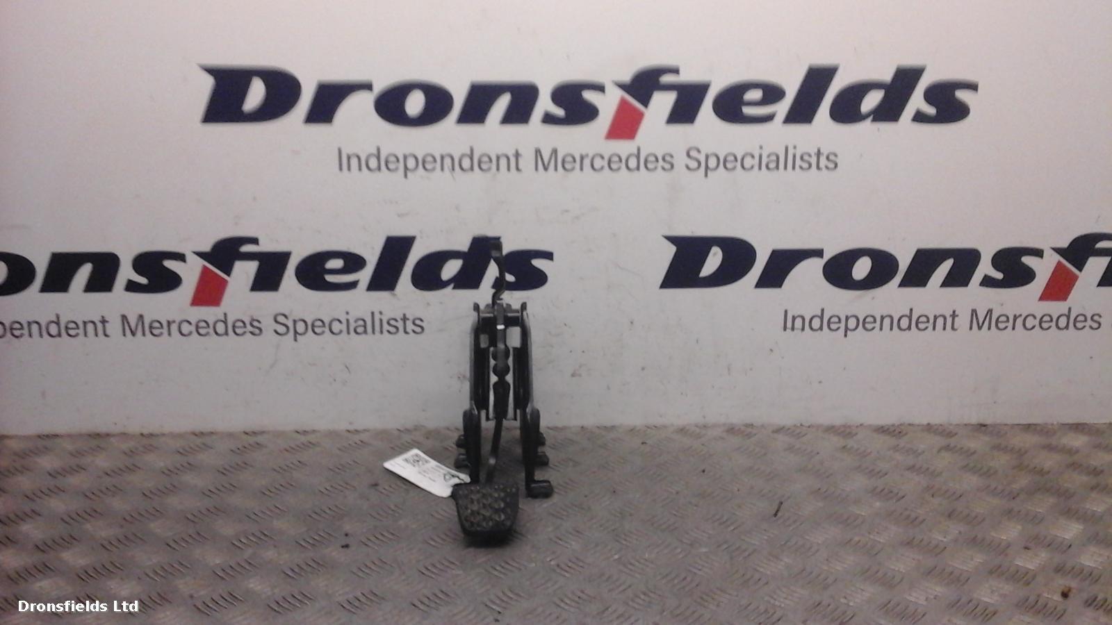 View Auto part Brake Pedal Mercedes Slk 2001