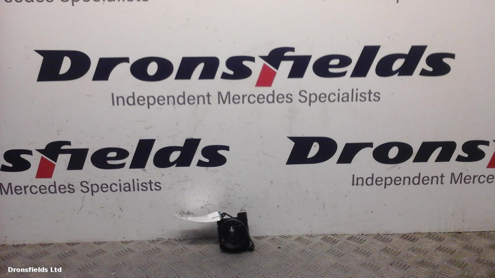 View Auto part Headlight Switch Mercedes Sprinter 2009
