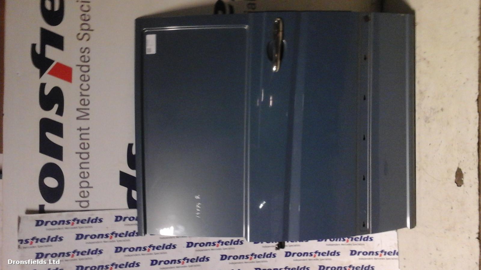 View Auto part Side Load Door Mercedes Vito 2004