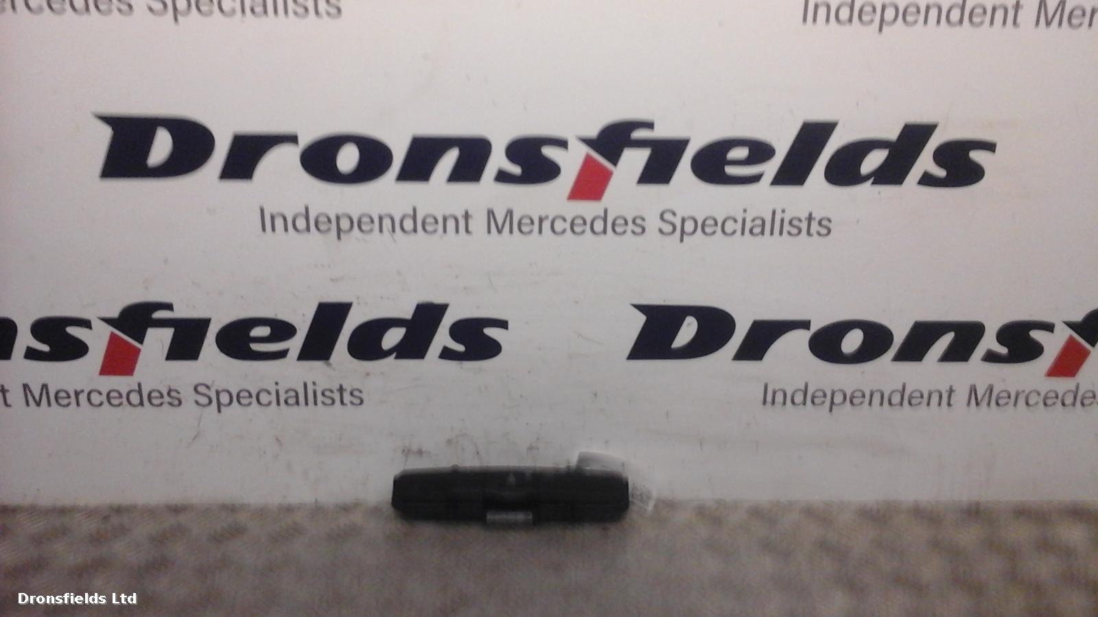 View Auto part Hazard Switch Mercedes Sprinter 2016