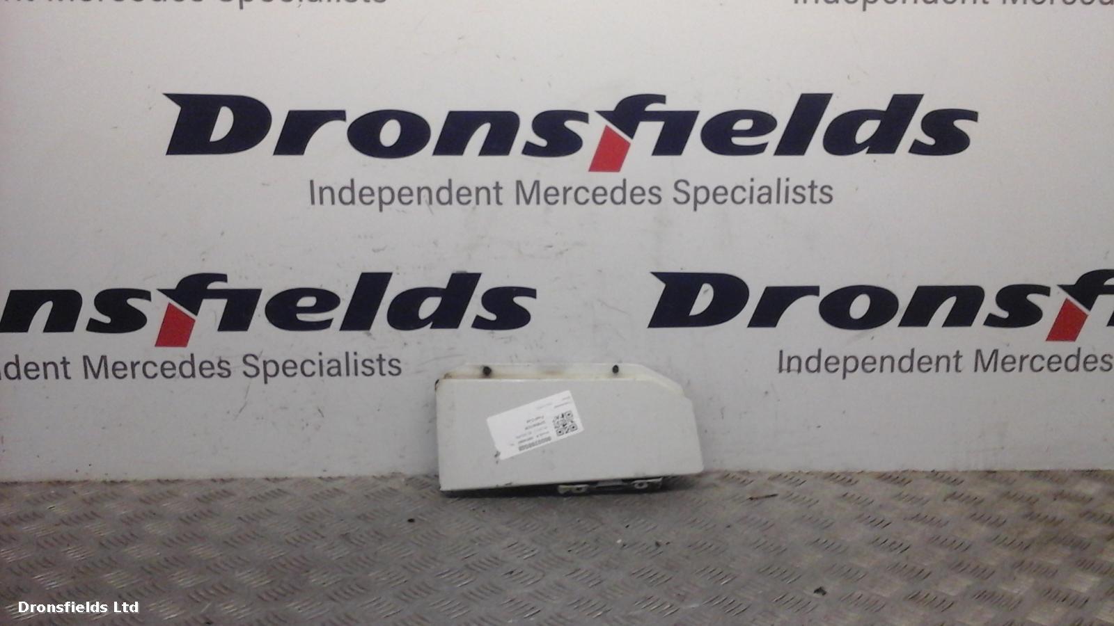 View Auto part Fuelcap Mercedes Sprinter 2012