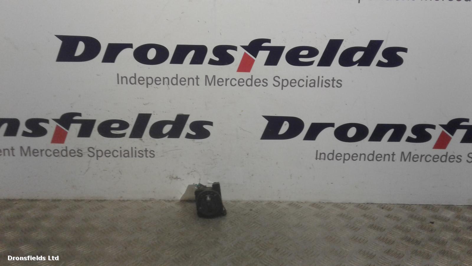 View Auto part Headlight Switch Mercedes Sprinter 2007