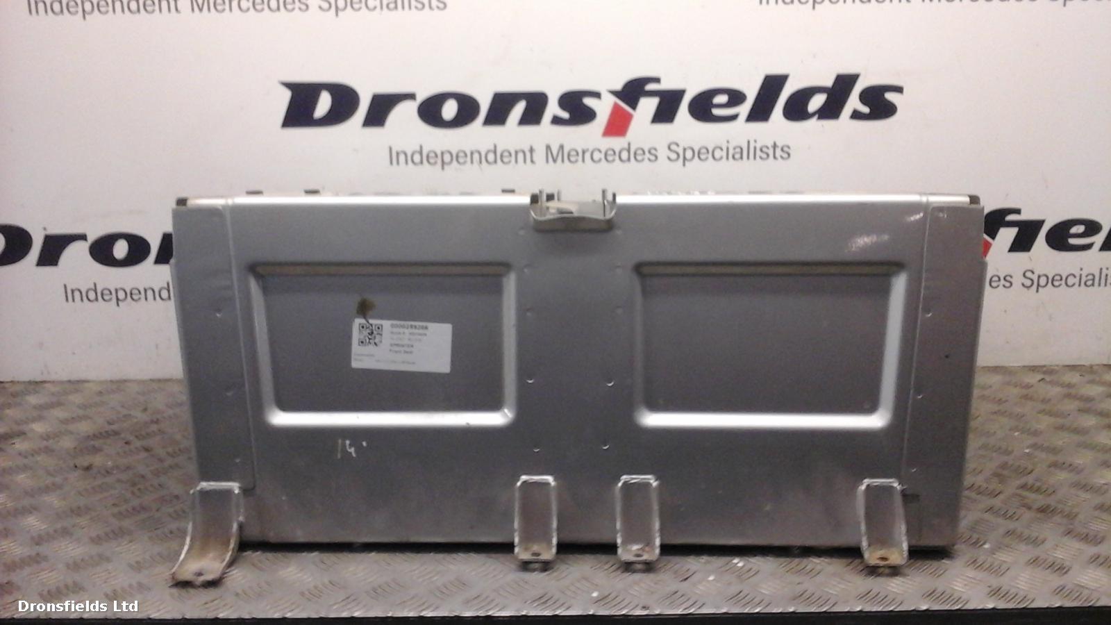 View Auto part Front Seat Mercedes Sprinter 2007