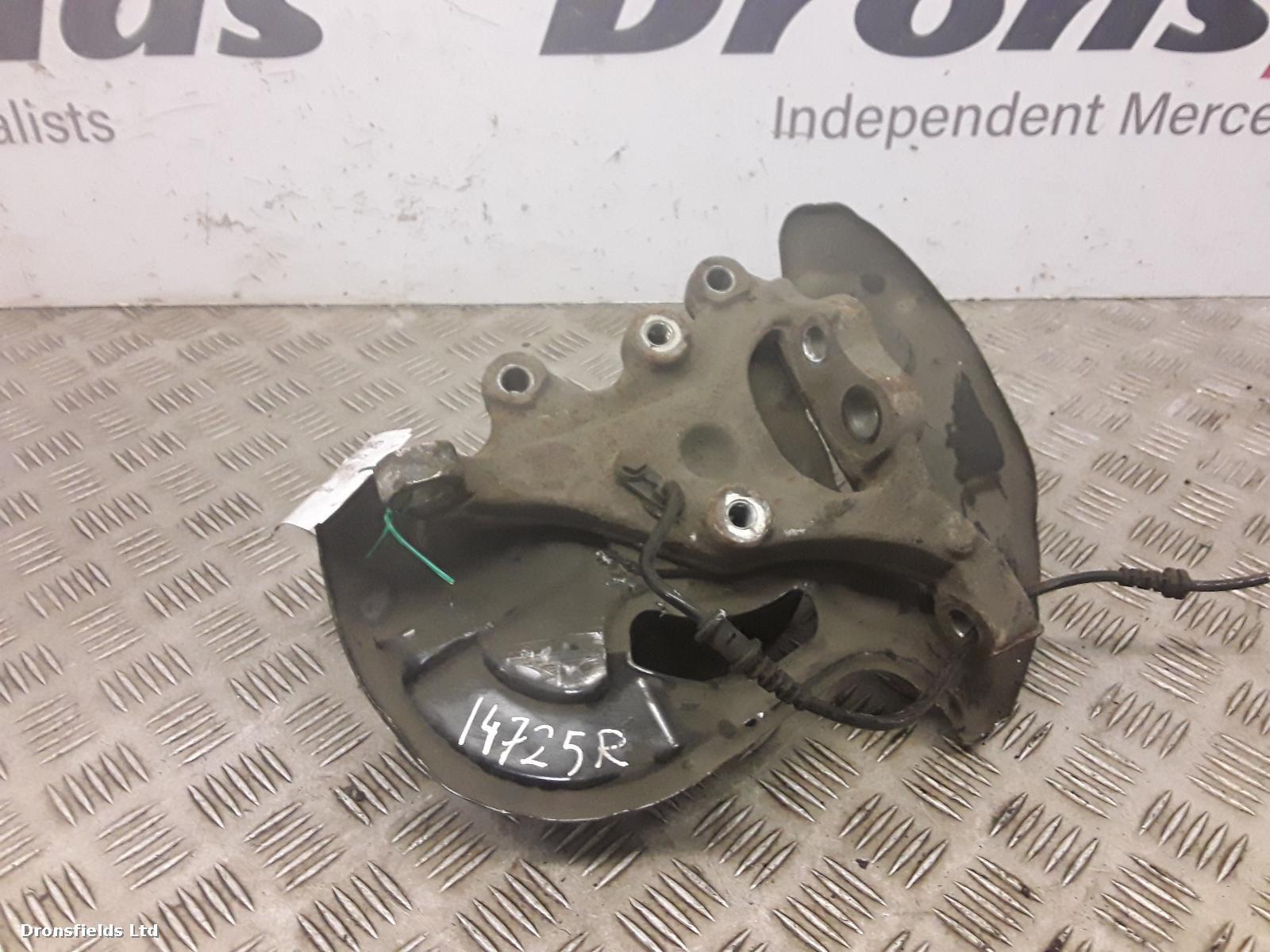 View Auto part RF Hub/Stub Axle Assembly Mercedes C Class 2012