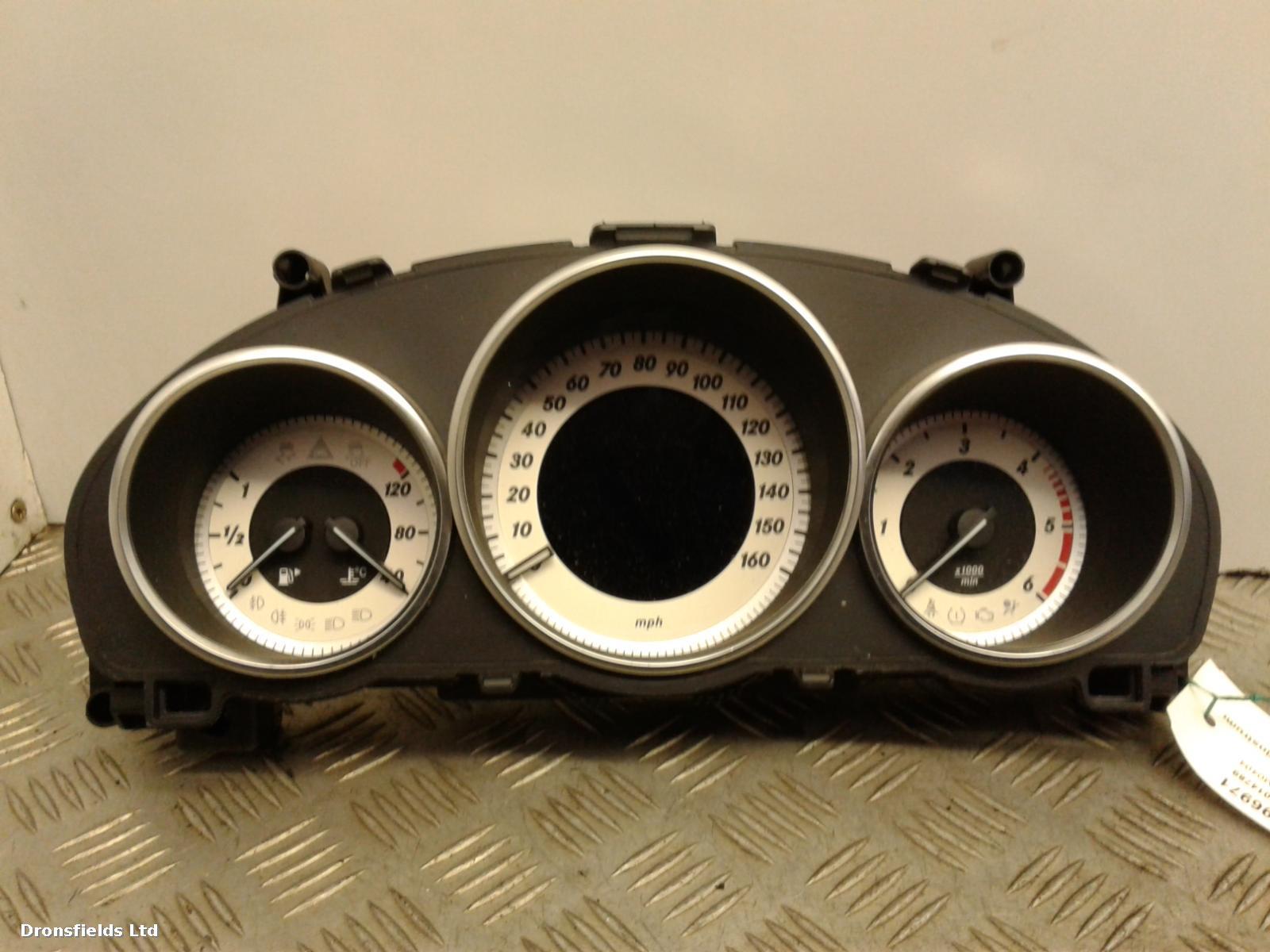 View Auto part Speedometer Mercedes E Class 2013