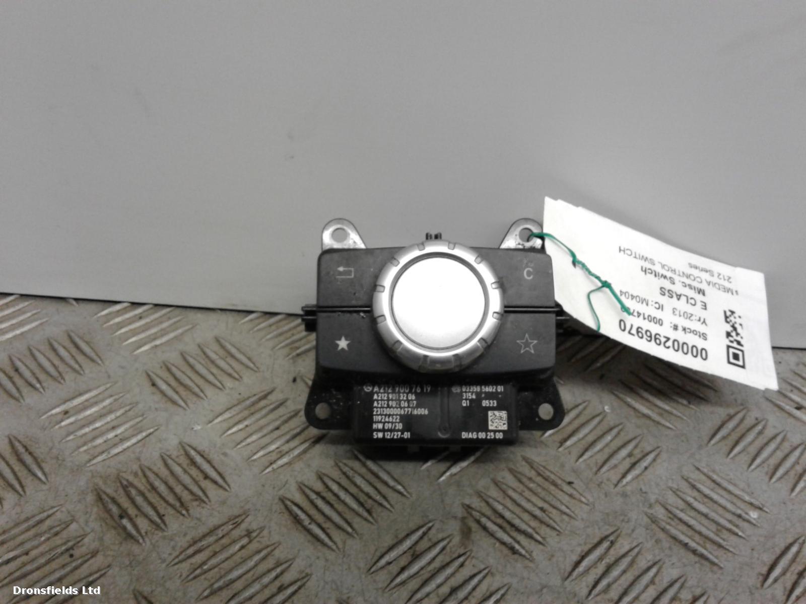View Auto part Misc Switch Mercedes E Class 2013