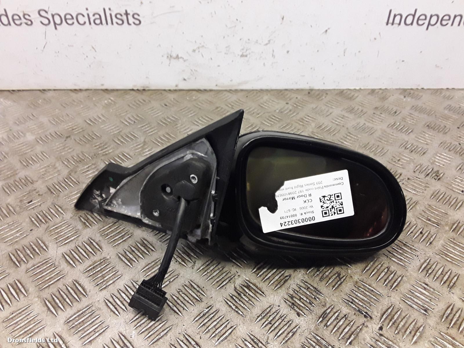 View Auto part R Door Mirror Mercedes Clk 2006