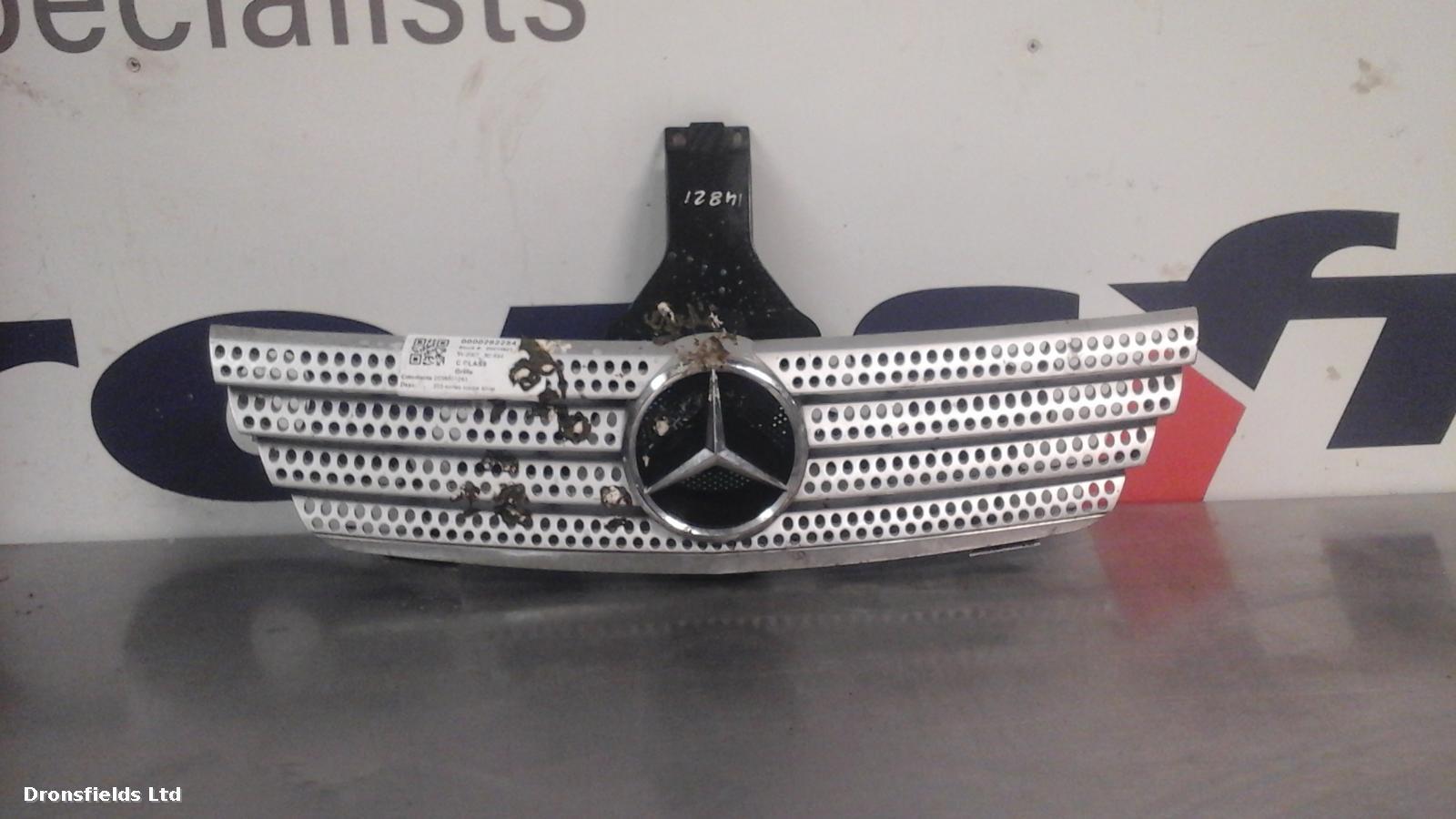 View Auto part Grille Mercedes C Class 2007