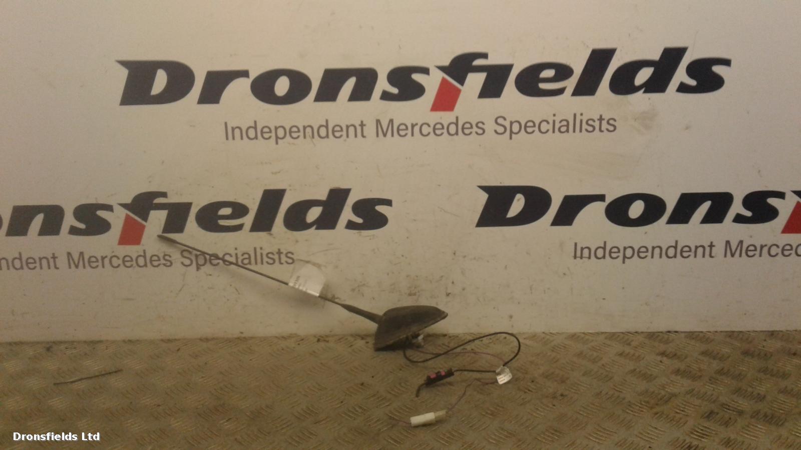 View Auto part Antenna Mercedes Sprinter 2016