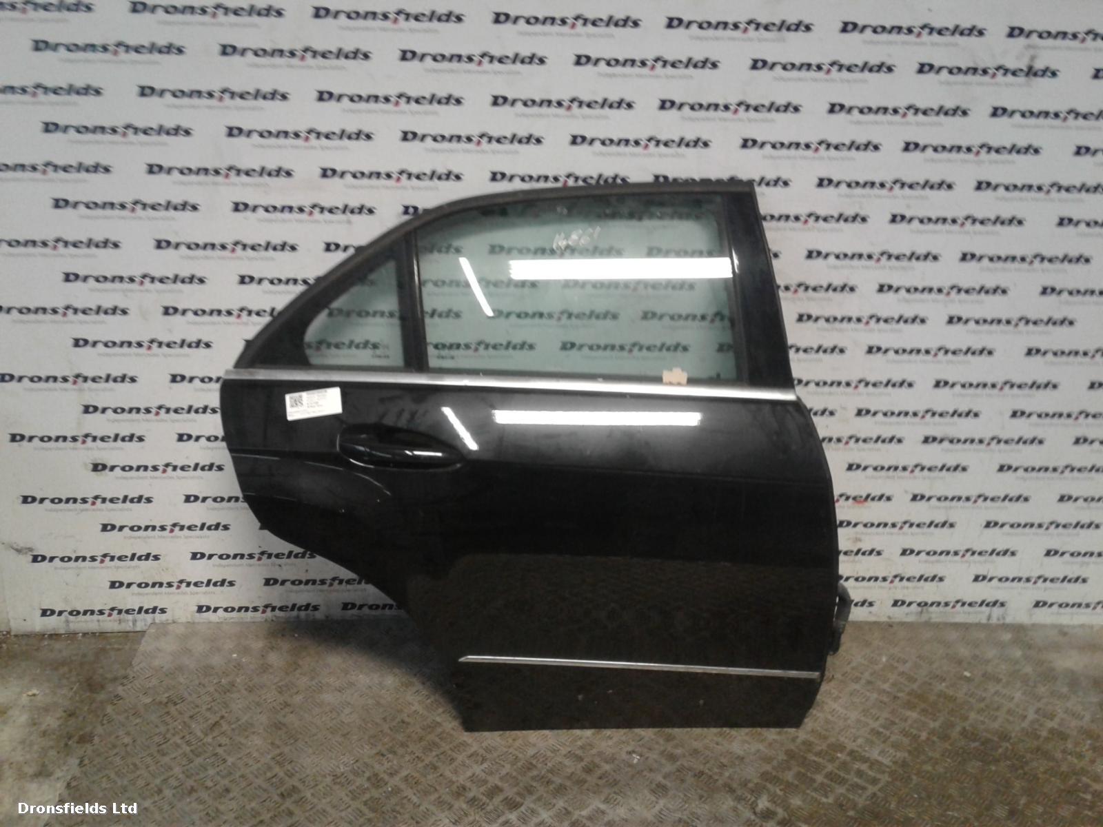 View Auto part R Rear Door Mercedes E Class 2011