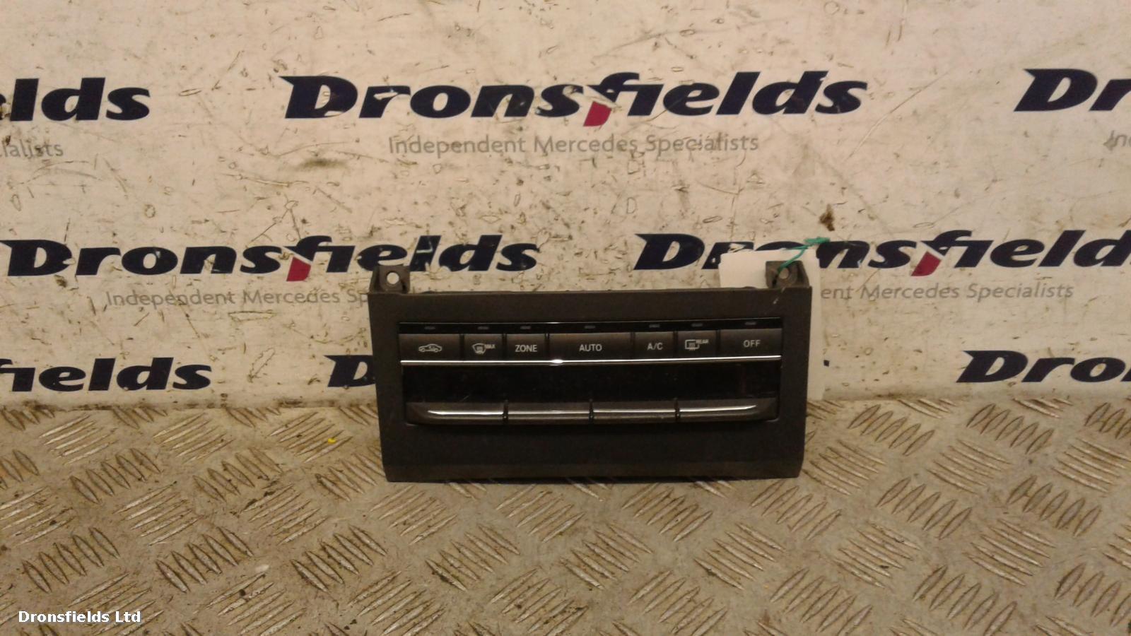 View Auto part Heater/AC Controller Mercedes E Class 2013