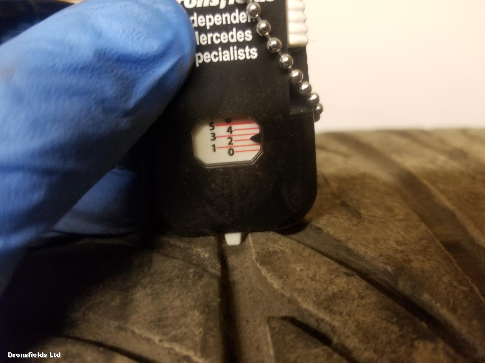 View Auto part Tyre Mercedes C Class 2015