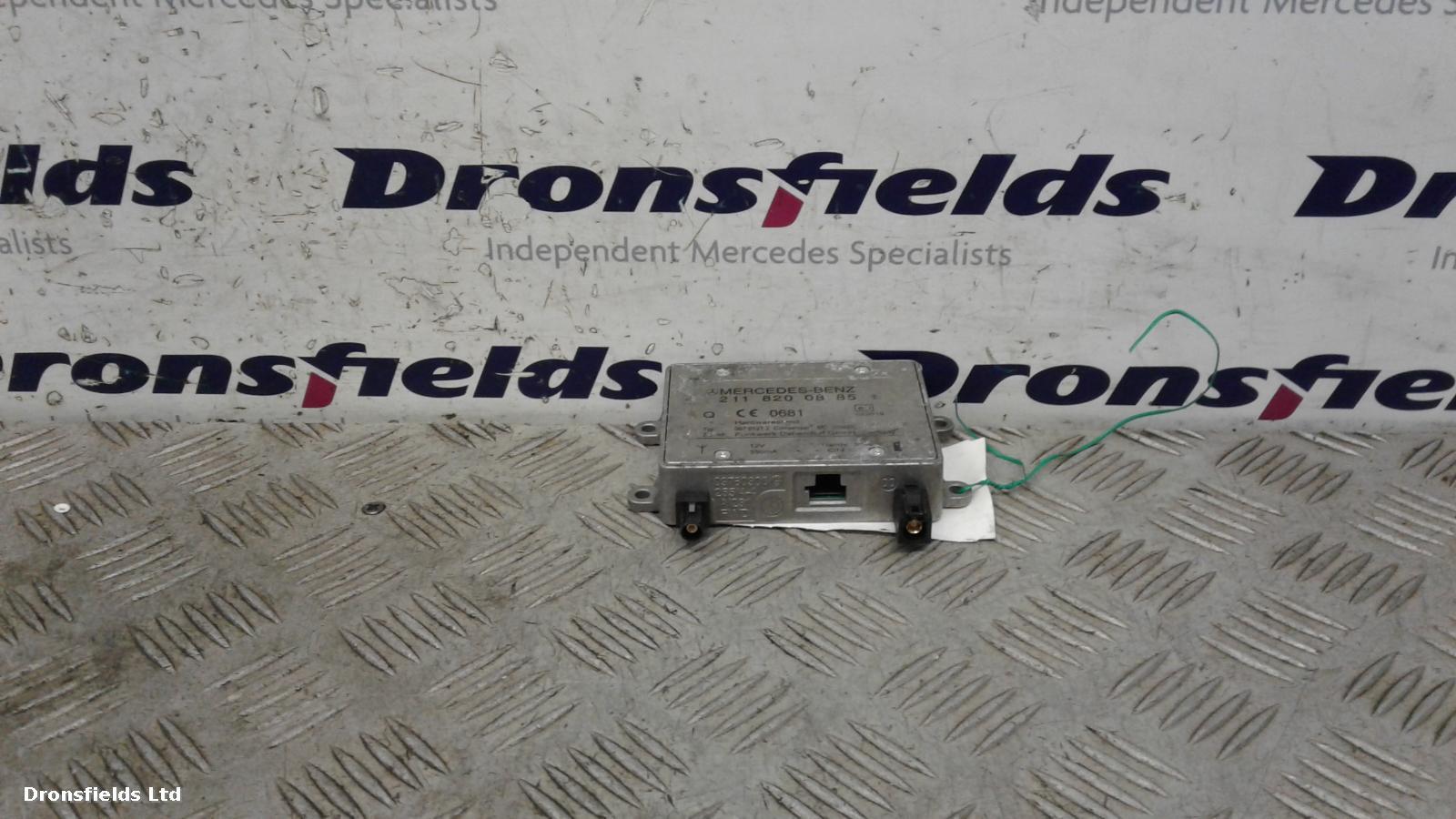 View Auto part Amplifier Unit Mercedes C Class 2007