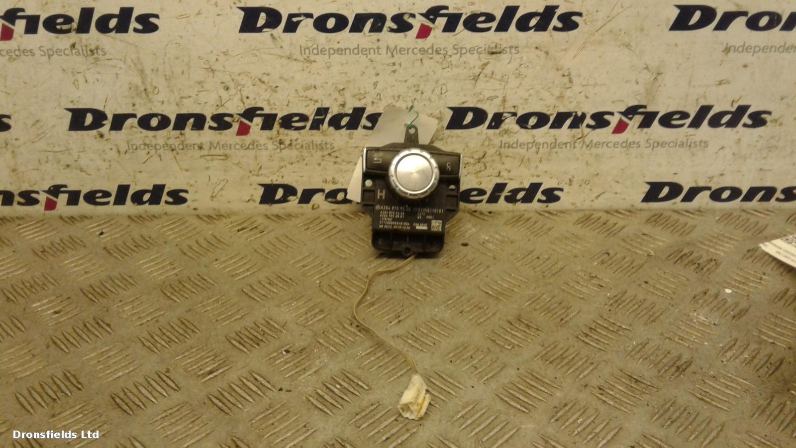 View Auto part Misc Switch Mercedes E Class 2013