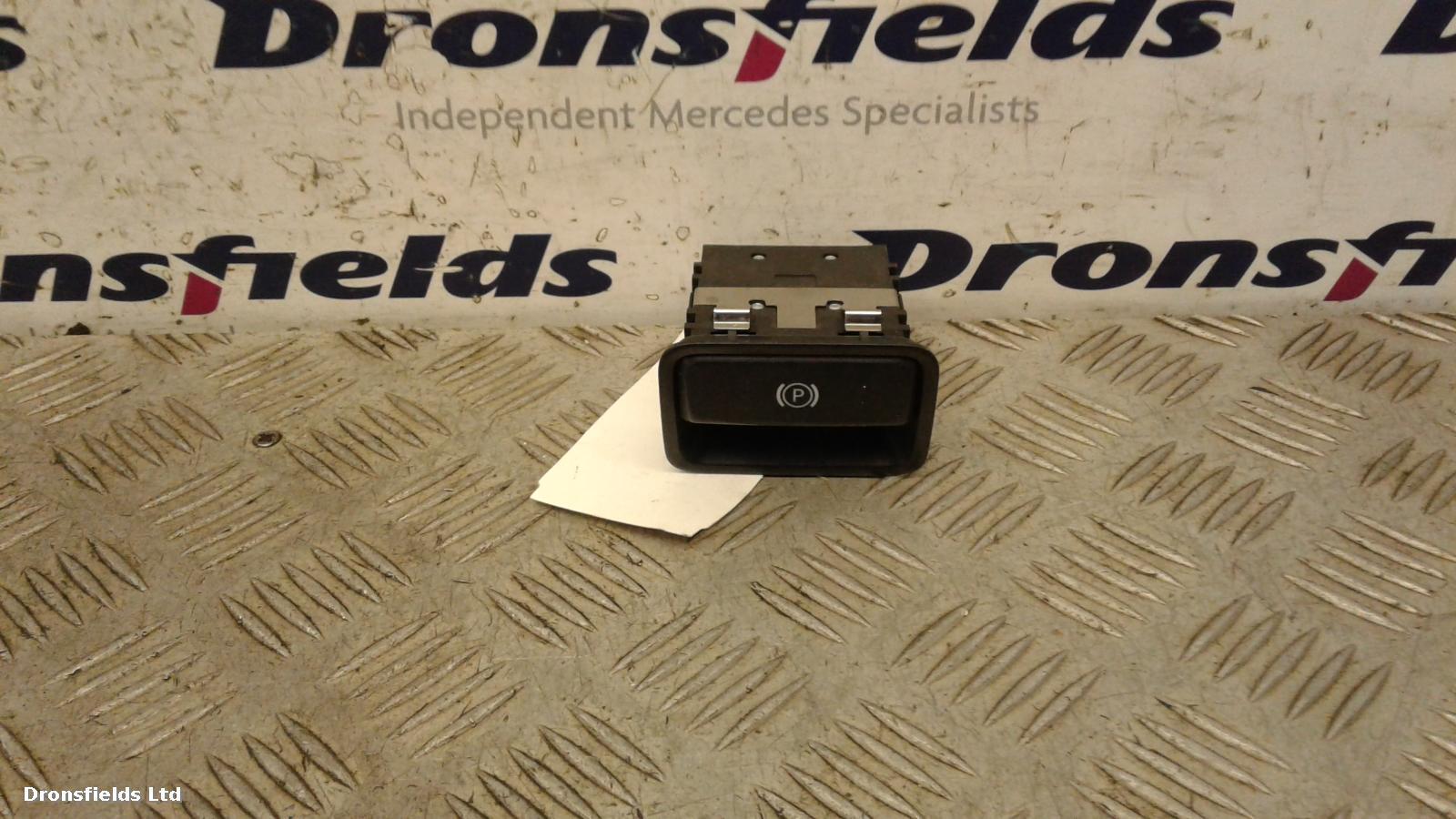 View Auto part Misc Switch Mercedes B Class 2013