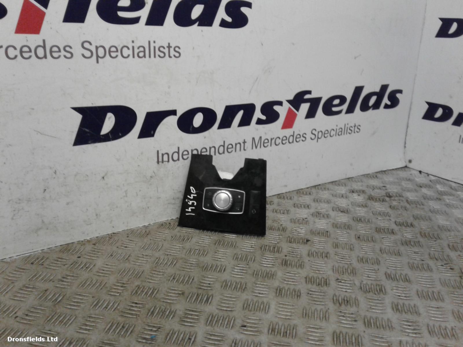 View Auto part Misc Switch Mercedes E Class 2013